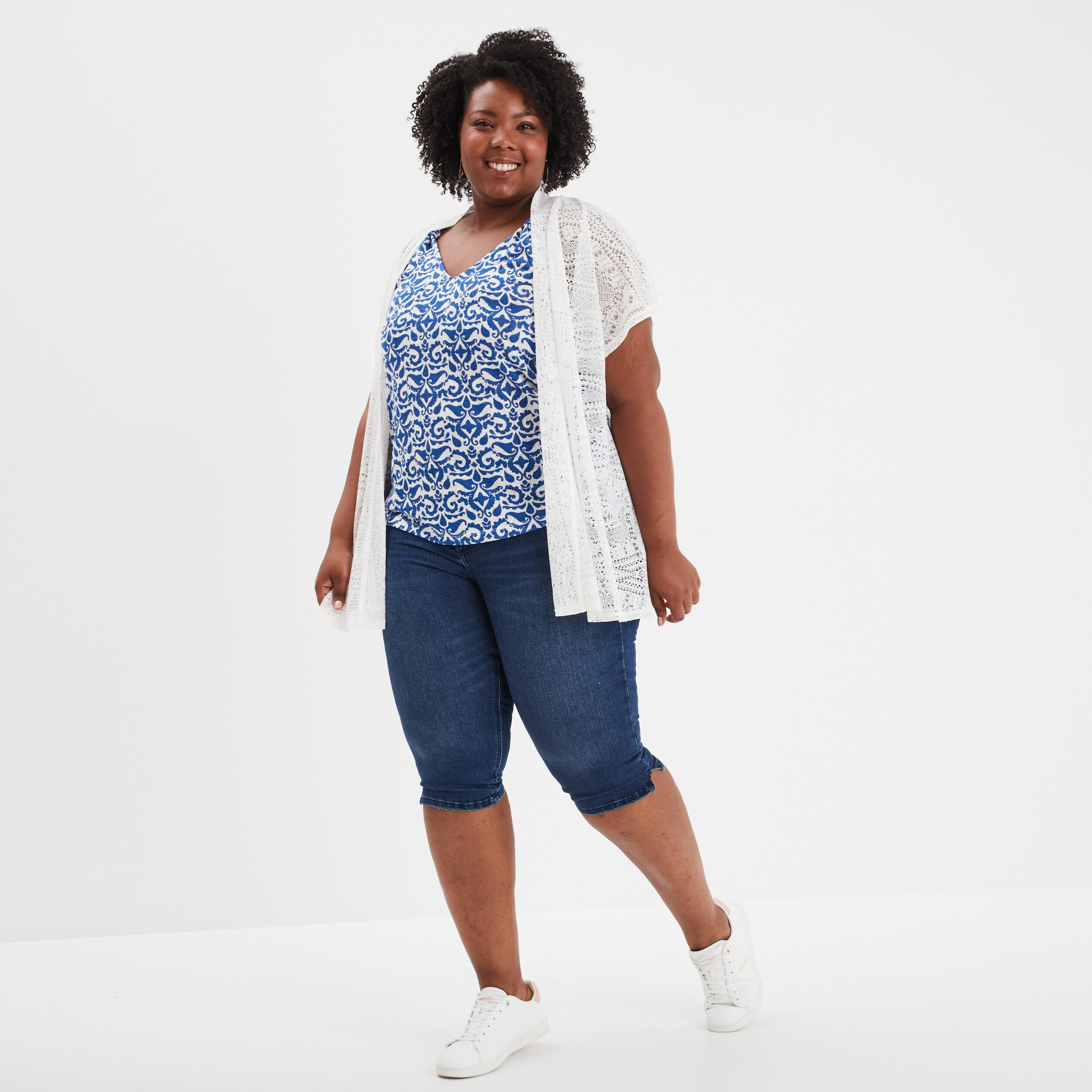 gilet manches courtes ajoure blanc femmegt Gilet manches courtes ajouré blanc femme grande taille
