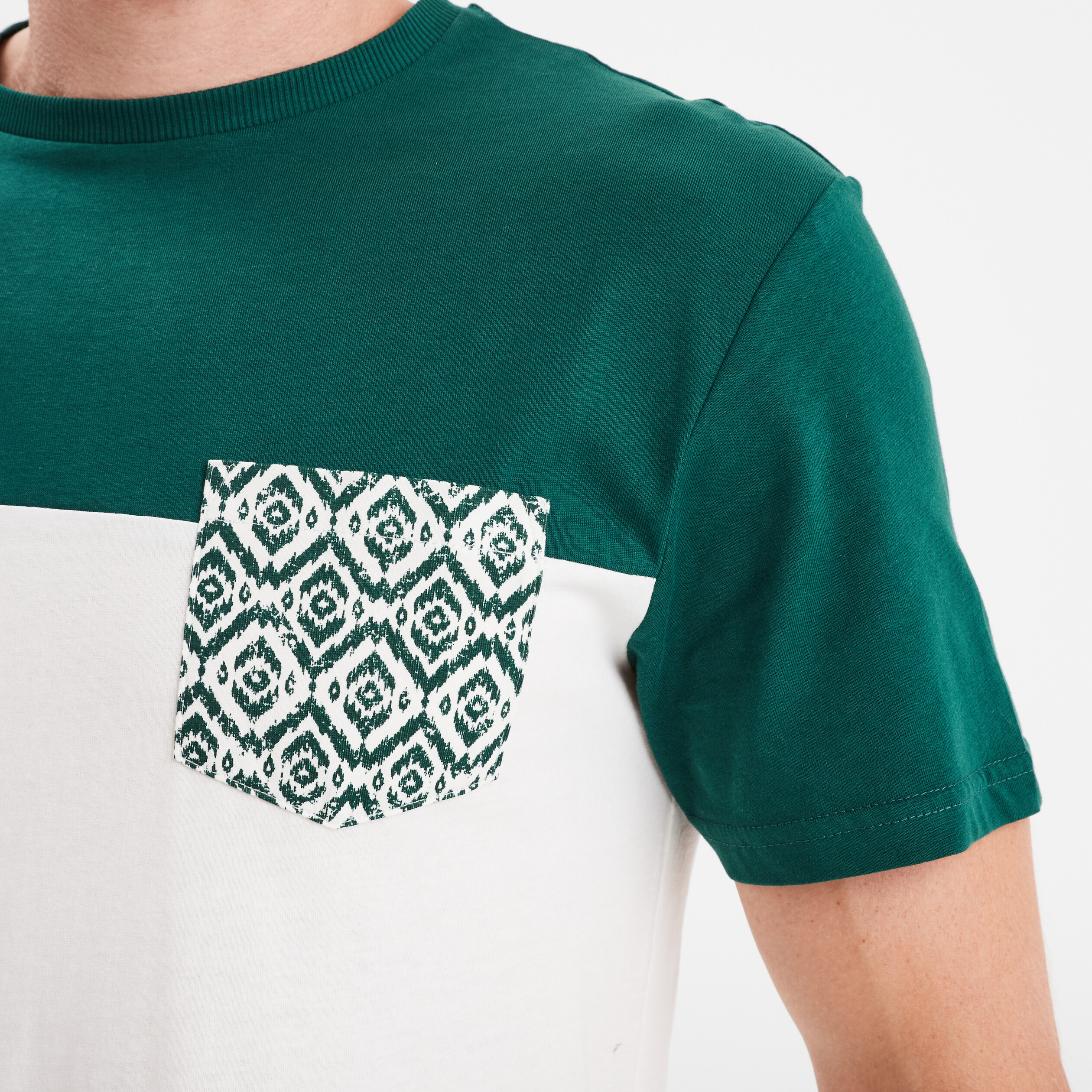 t shirt manches courtes 1 poche creeks vert fonce homme T-shirt manches courtes 1 poche Creeks vert foncé homme