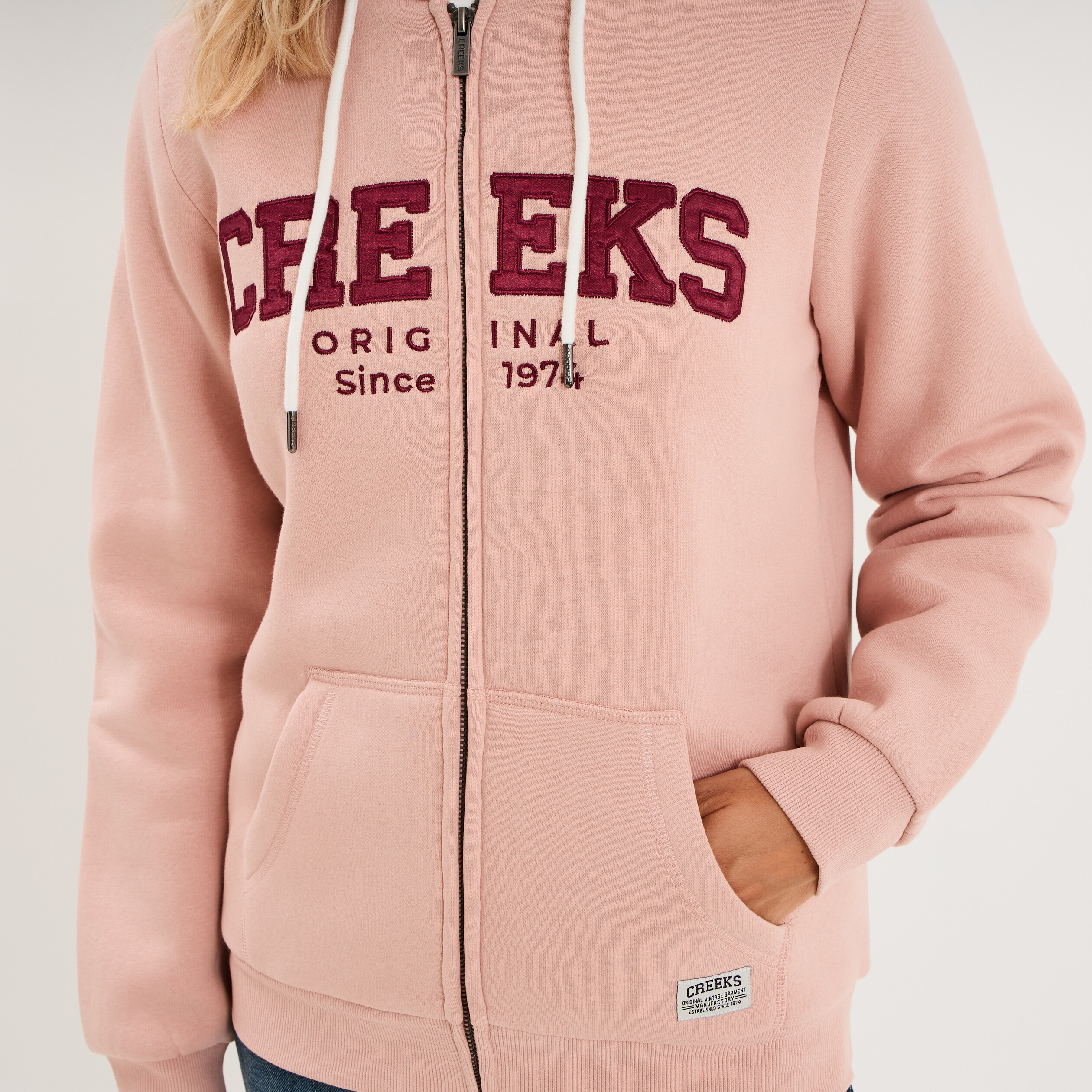 Sweat &agrave; capuche doublure effet sherpa rose poudr&eacute;e femme