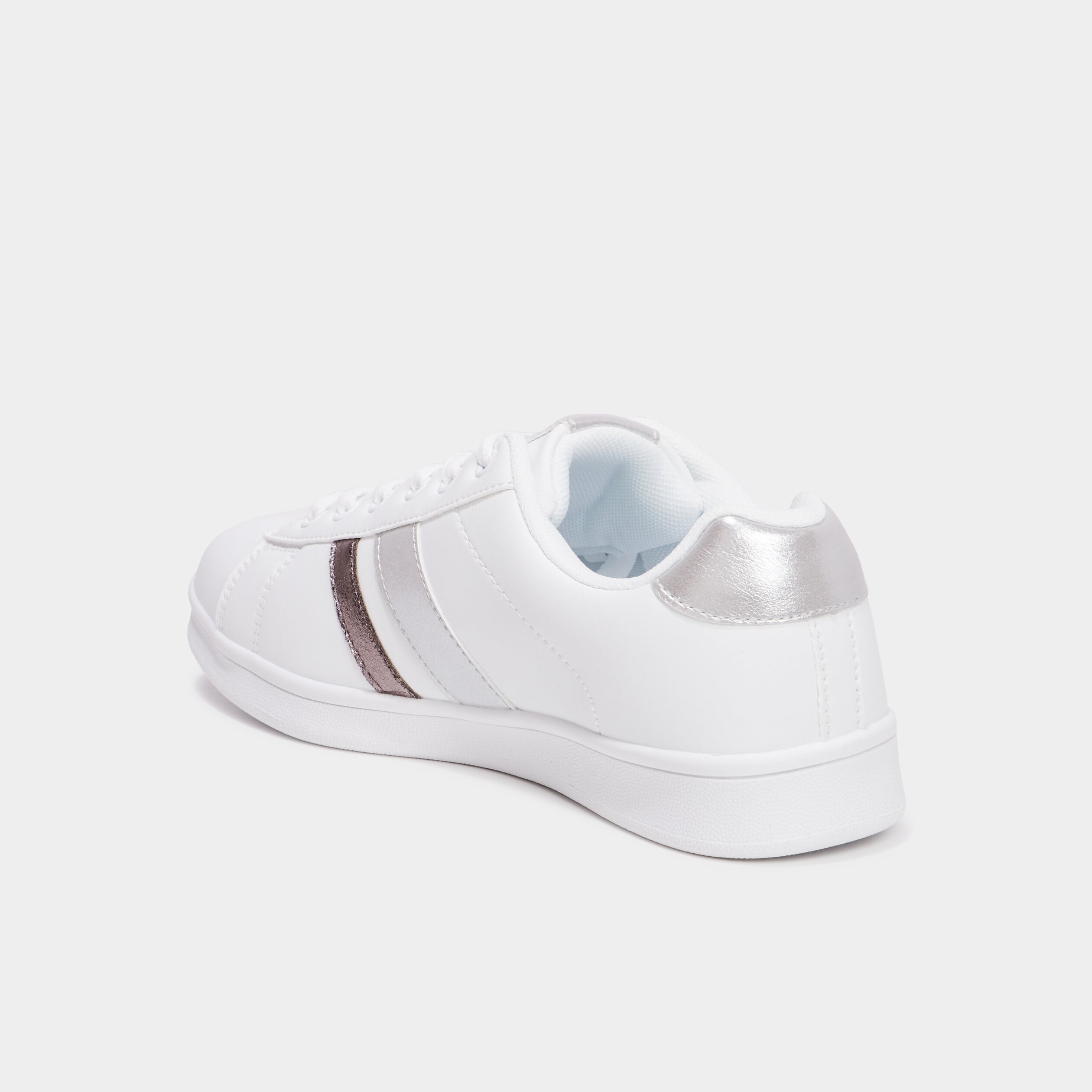 Tennis basses &agrave; lacets Creeks Tahana gris argent femme
