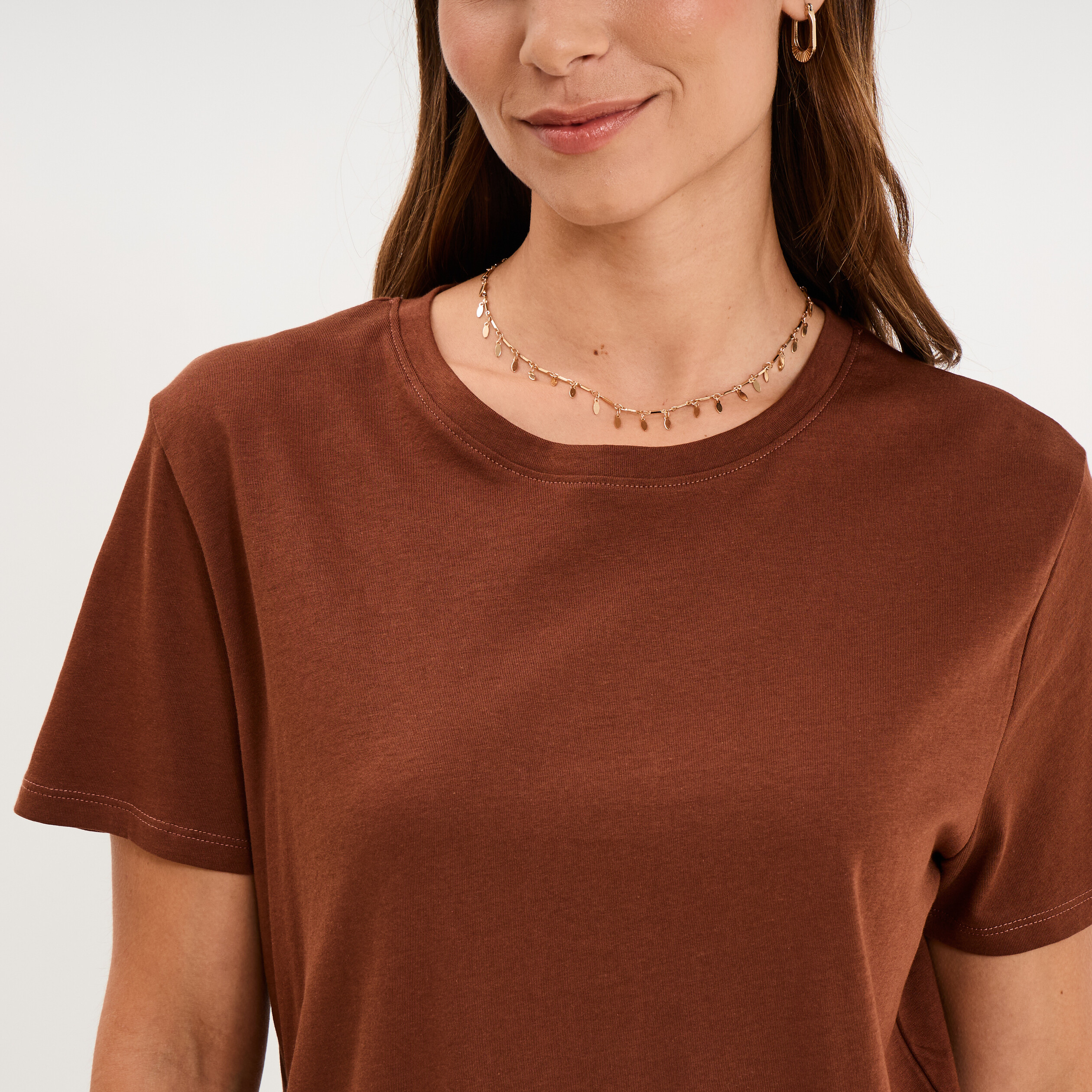 T-shirt col rond manches courtes coton marron fonc&eacute; femme