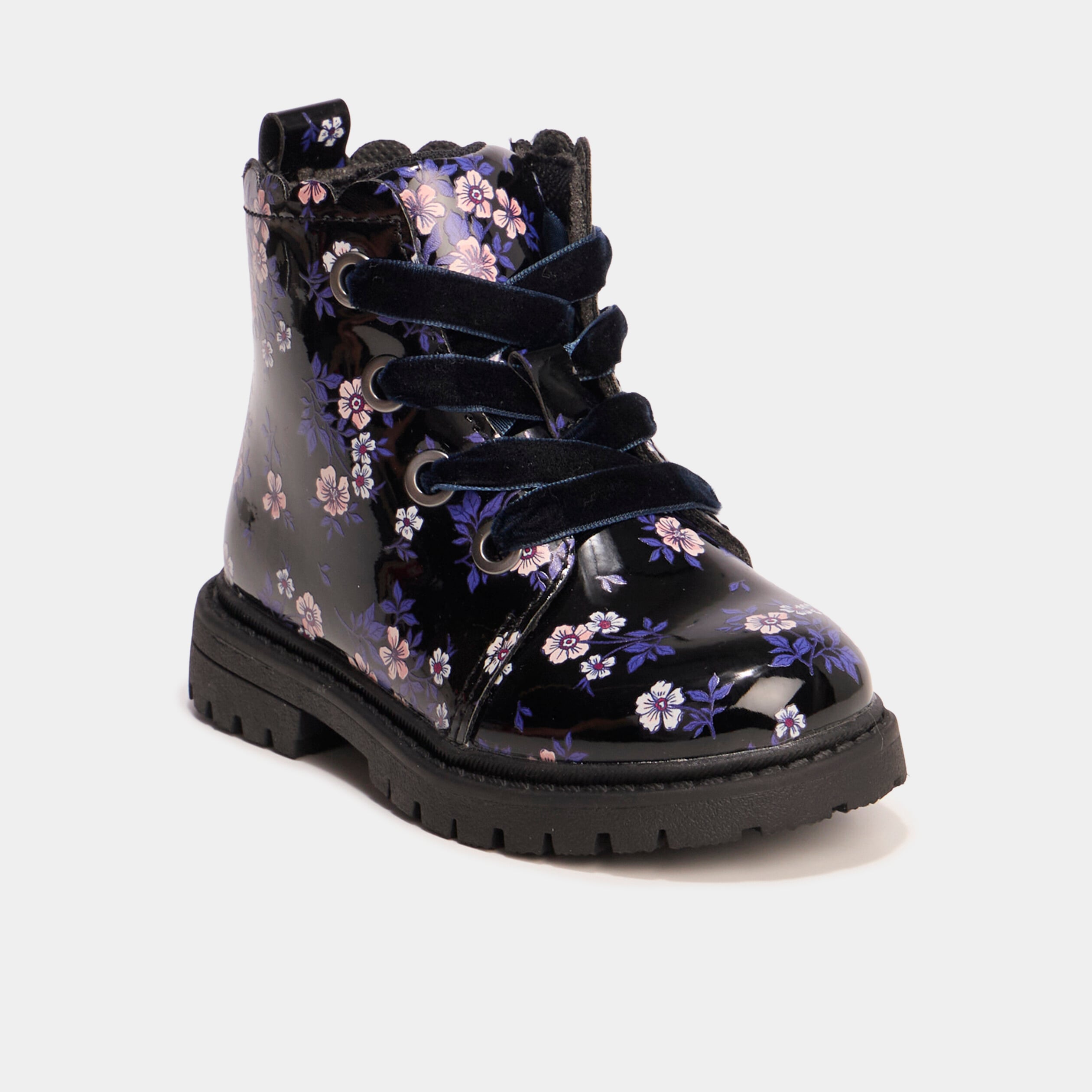 Boots crant&eacute;es &agrave; lacets noir b&eacute;b&eacute; fille