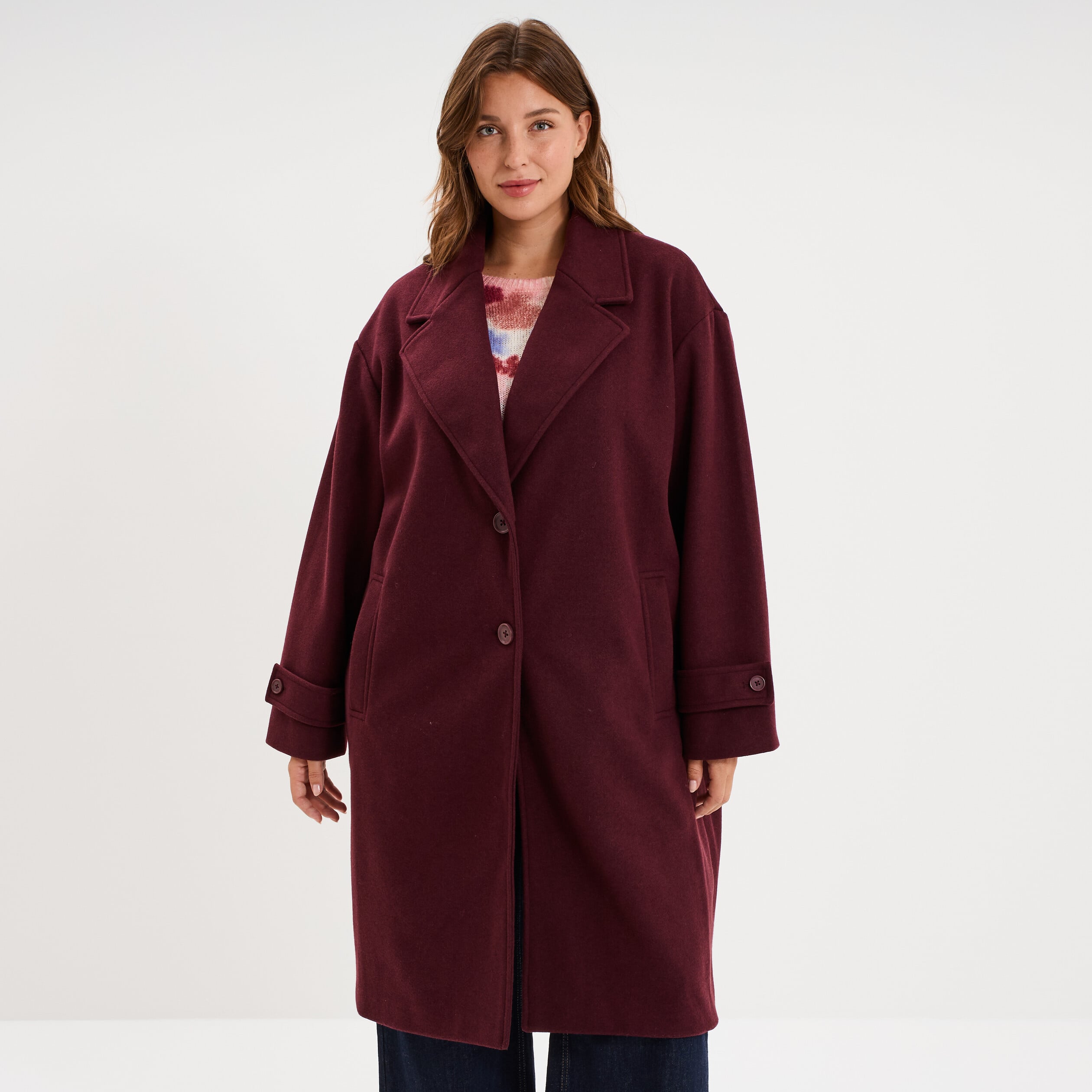 Manteau long boutonn&eacute; violet fonc&eacute; femme grande taille
