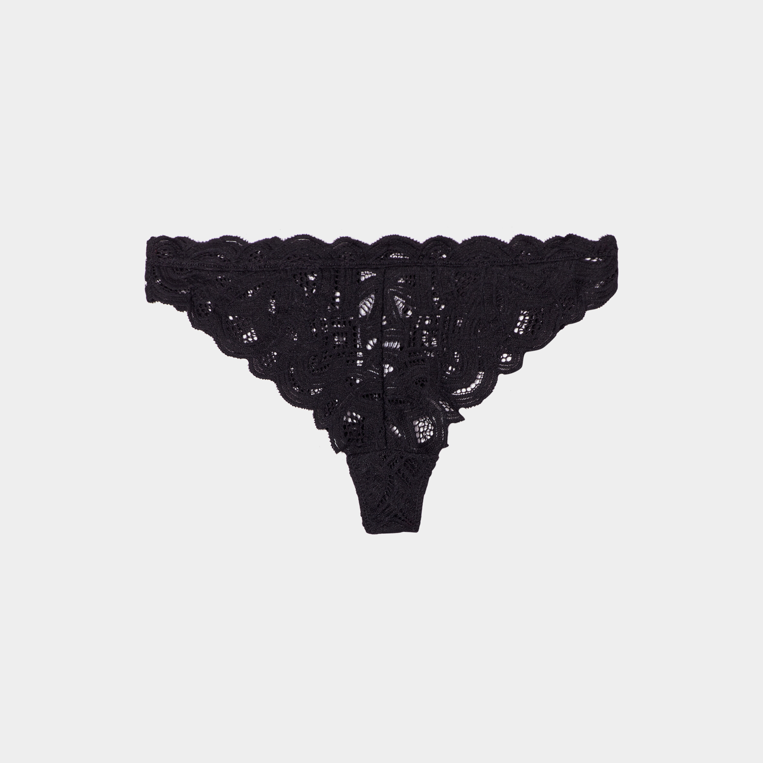 tanga en dentelle noir femme Tanga en dentelle noir femme