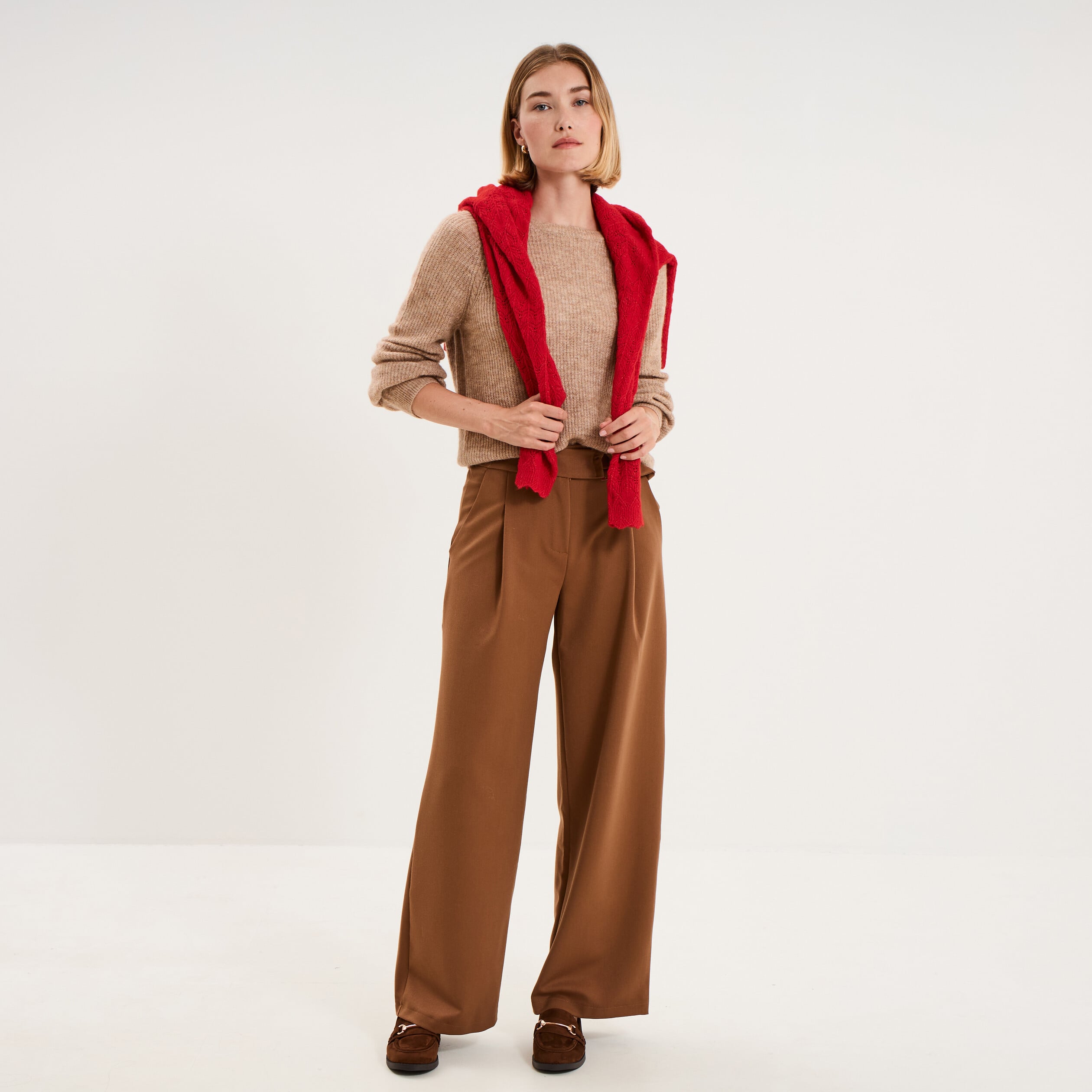 Pull col rond manches longues beige femme