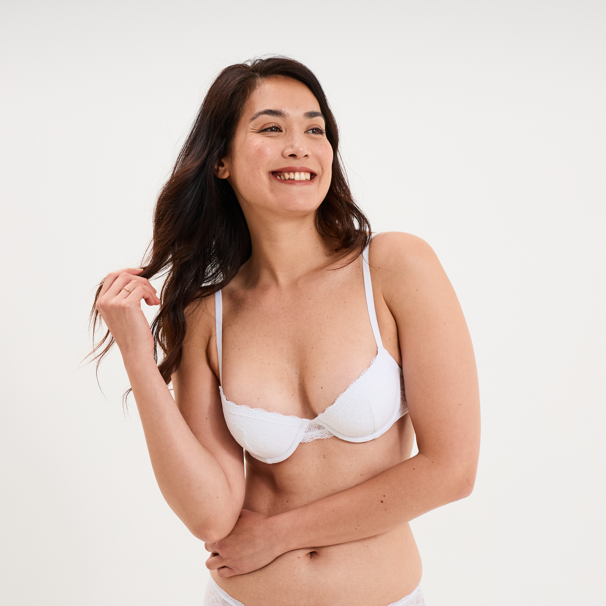 Soutien-gorge corbeille padd&eacute; dentelle blanc femme