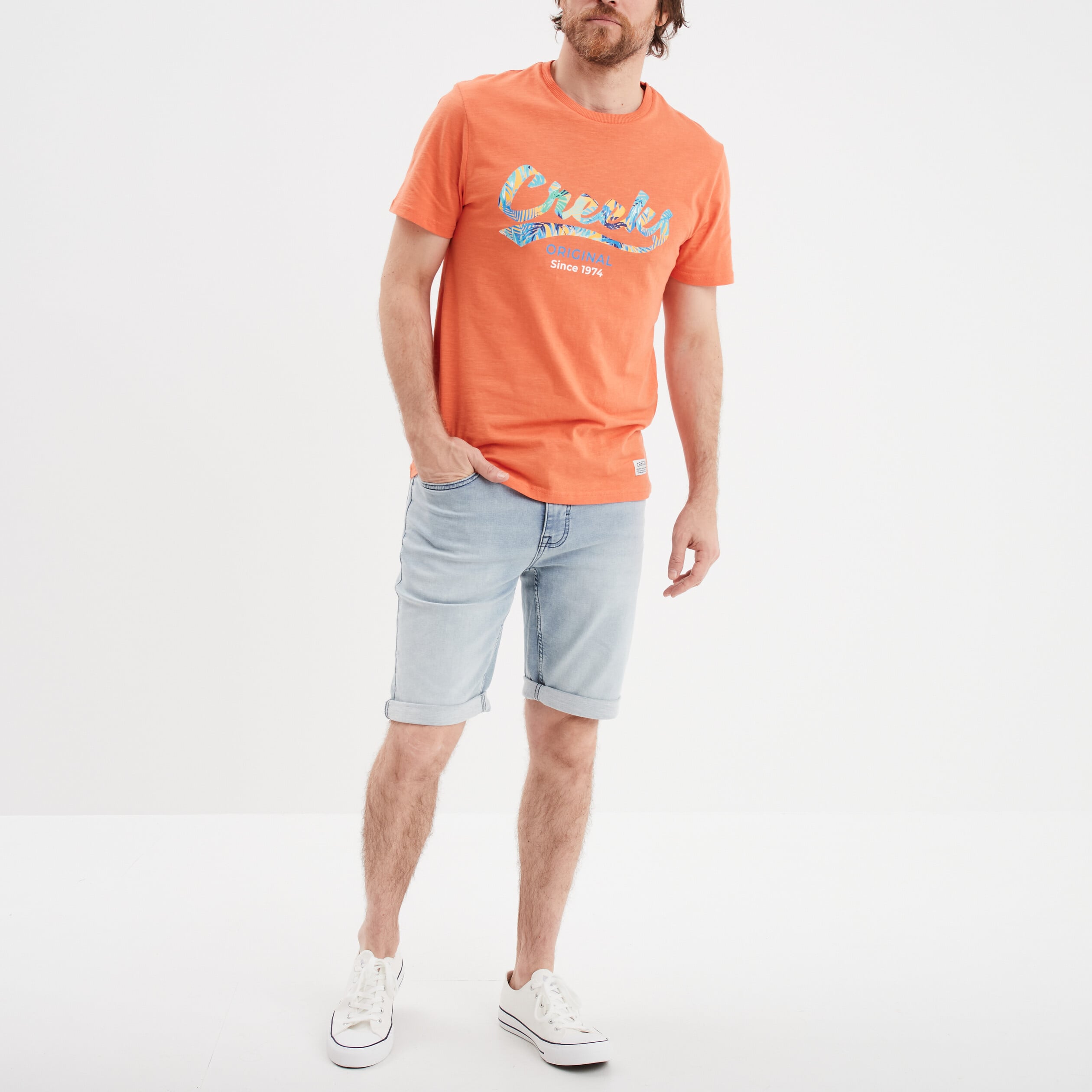 Bermuda droit &agrave; coulisse en jean denim bleach homme