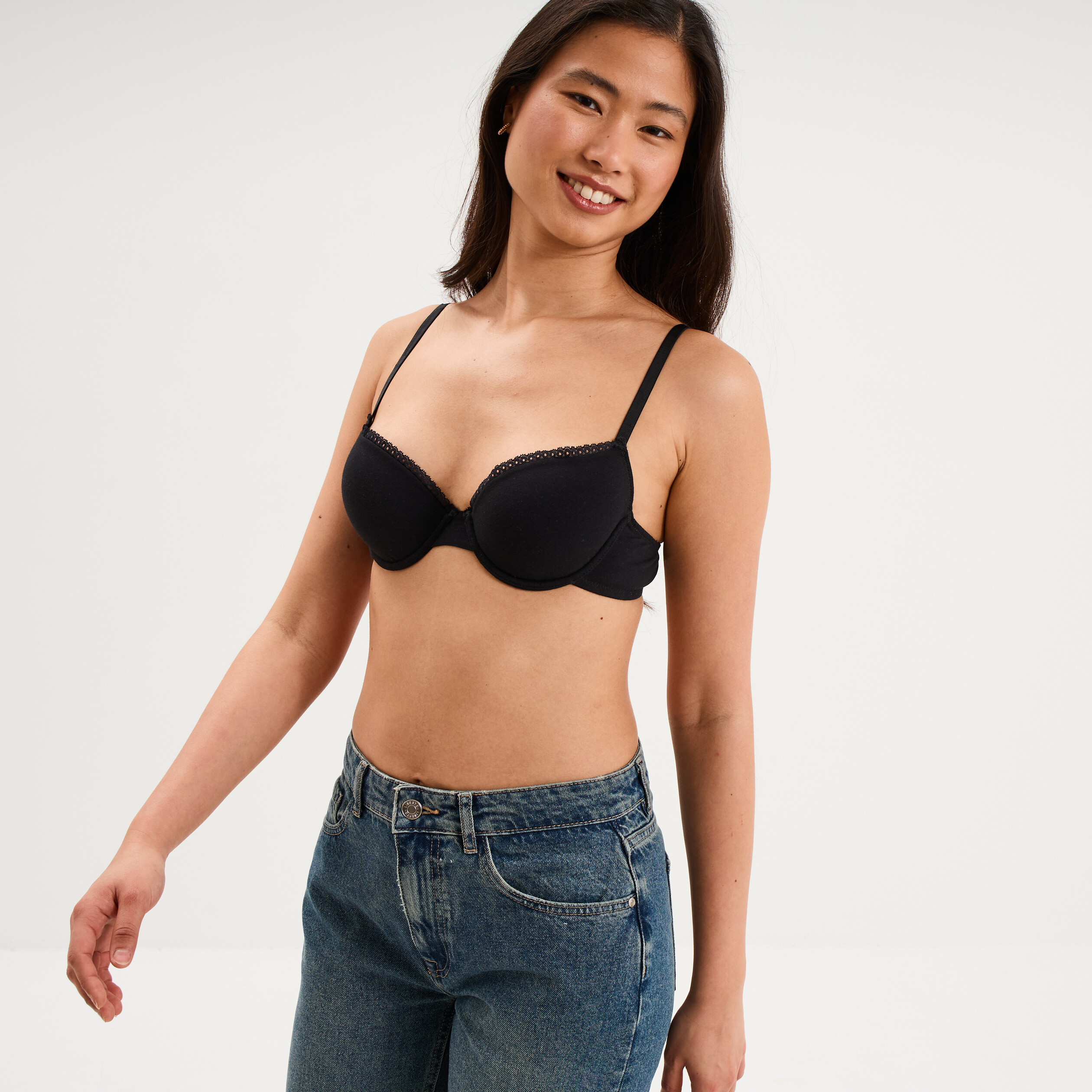 Soutien-gorge embo&icirc;tant padd&eacute; noir femme