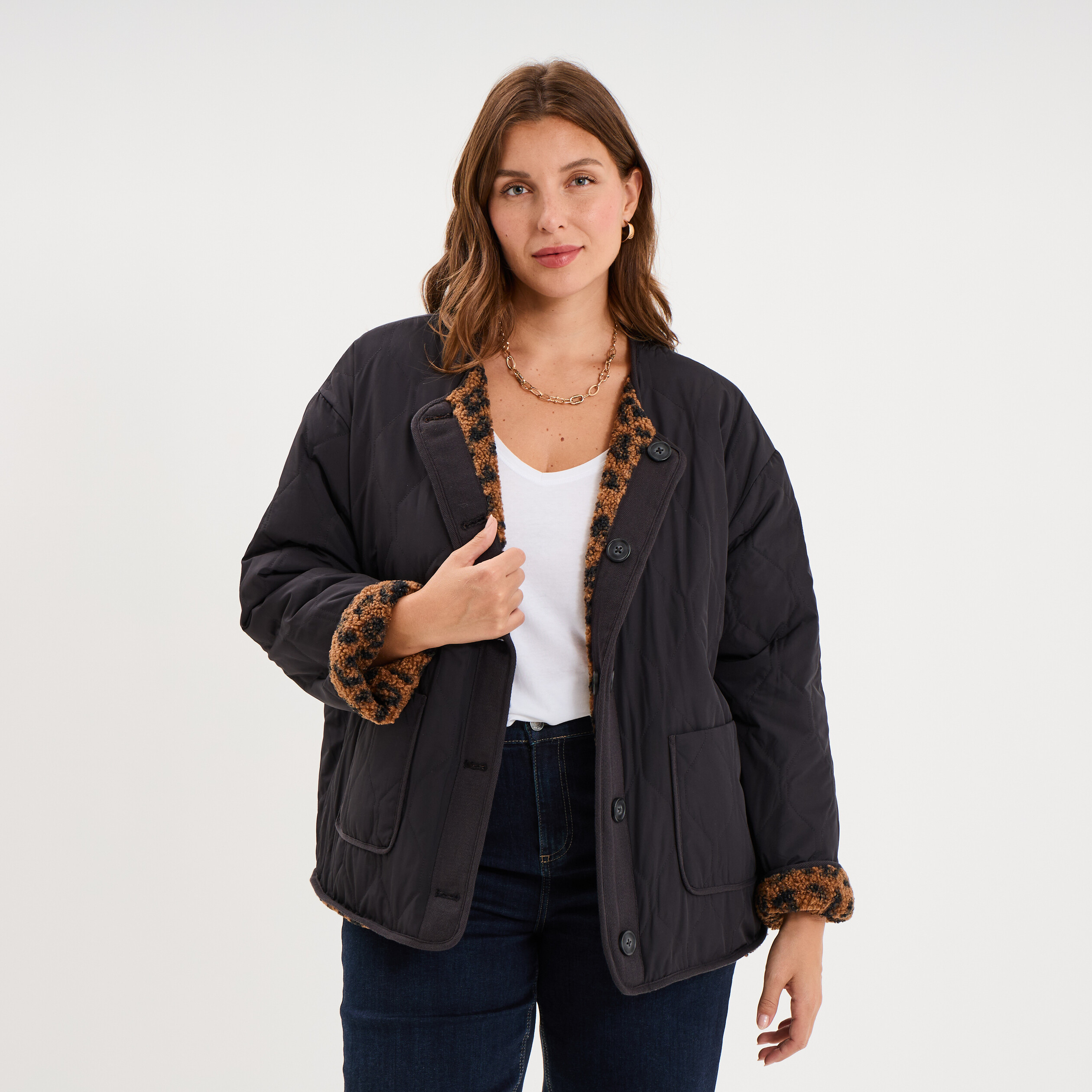 Veste r&eacute;versible matelass&eacute;e d&eacute;perlante noir femme grande taille