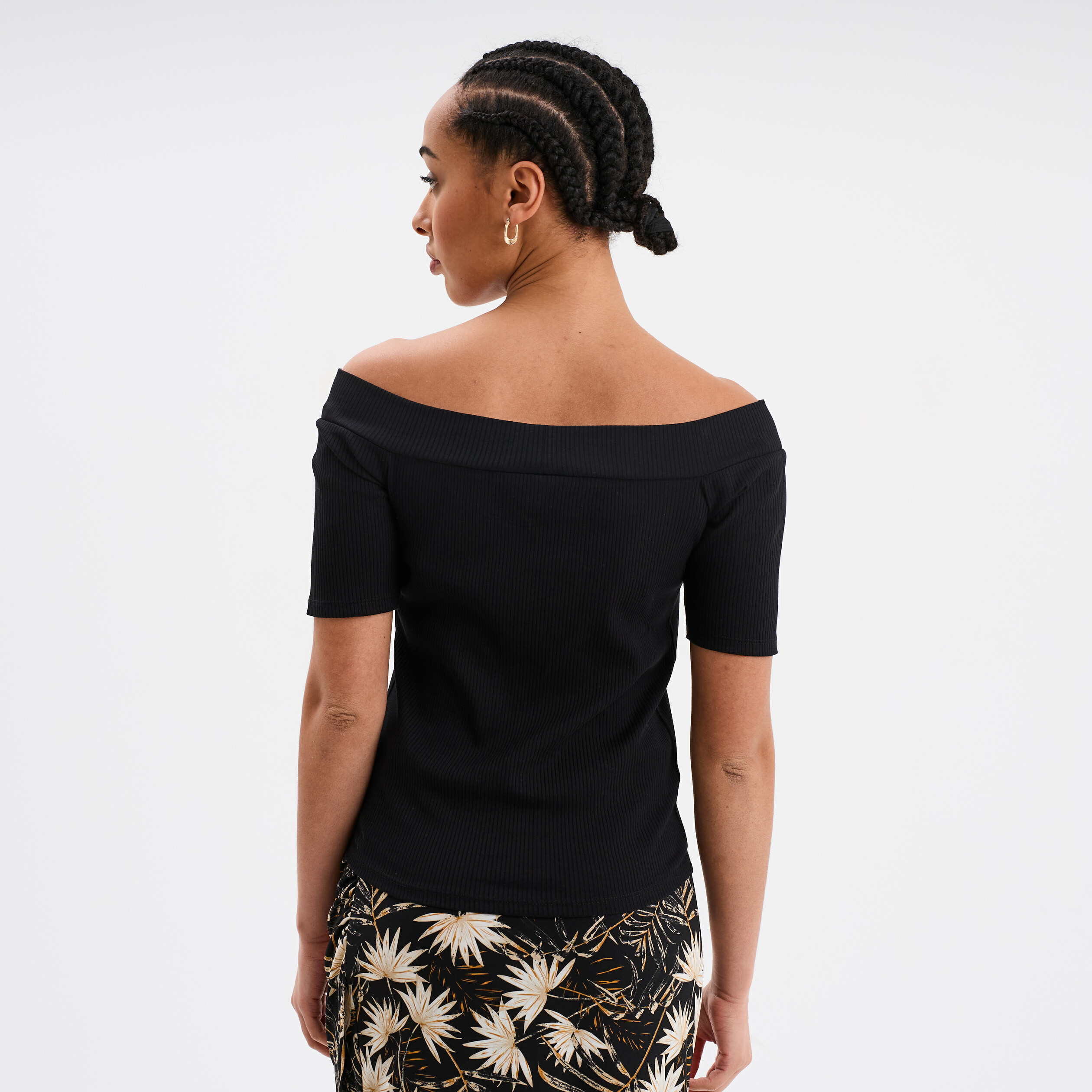 t shirt col bardot manches courtes coton noir femme T-shirt col bardot manches courtes coton noir femme