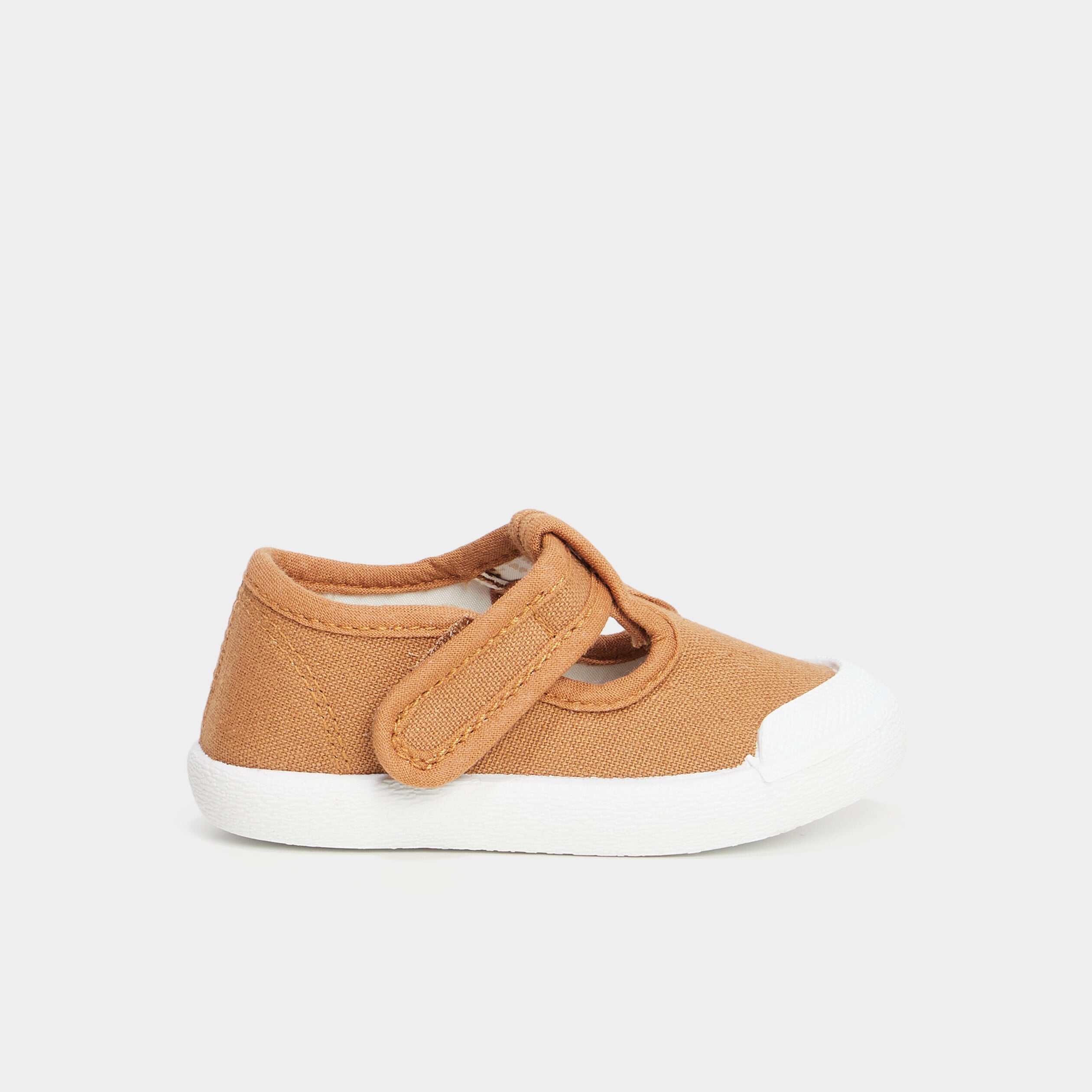 Chaussures renforc&eacute;es &agrave; semelle souple marron b&eacute;b&eacute; gar&ccedil;on