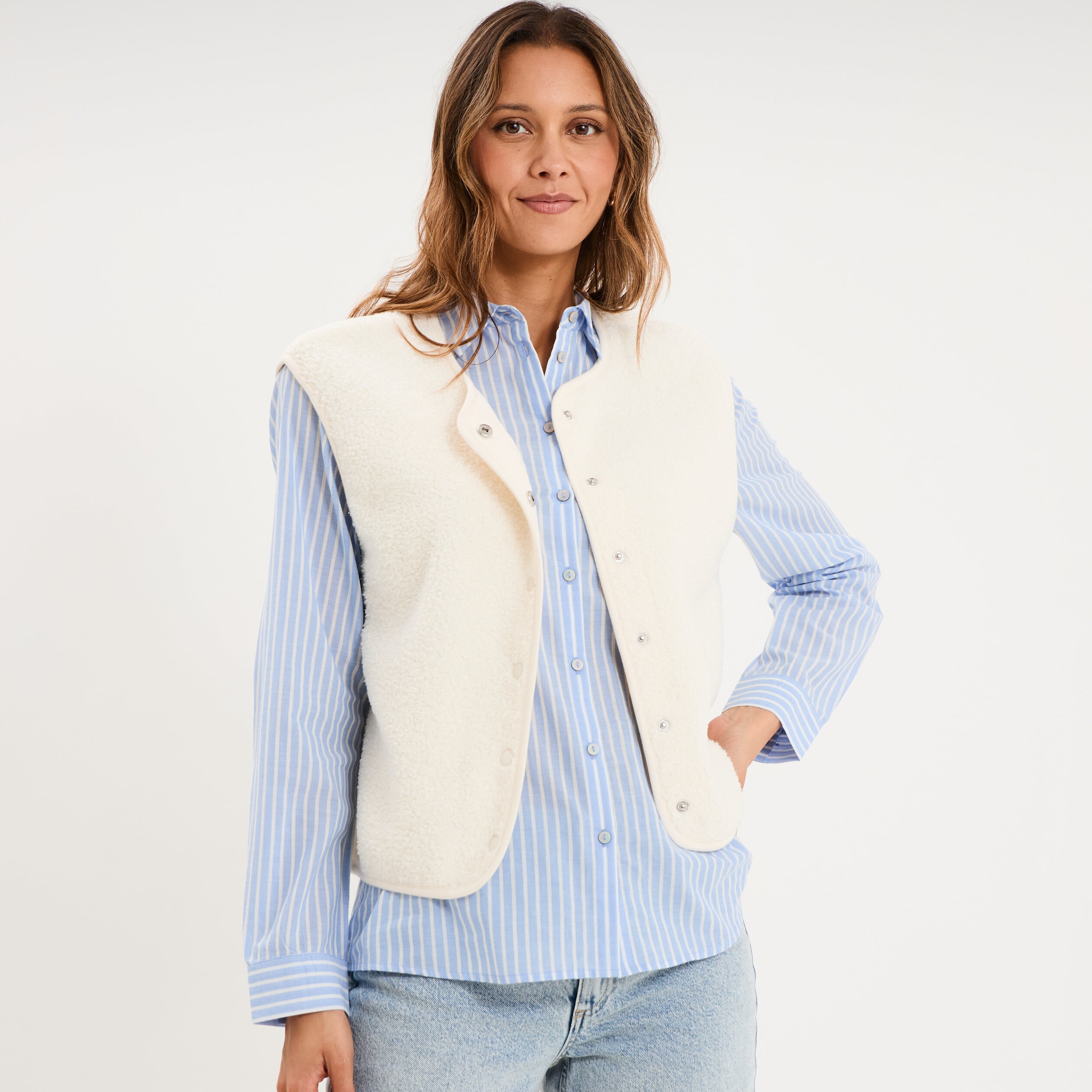 Veste sans manches effet polaire ecru femme