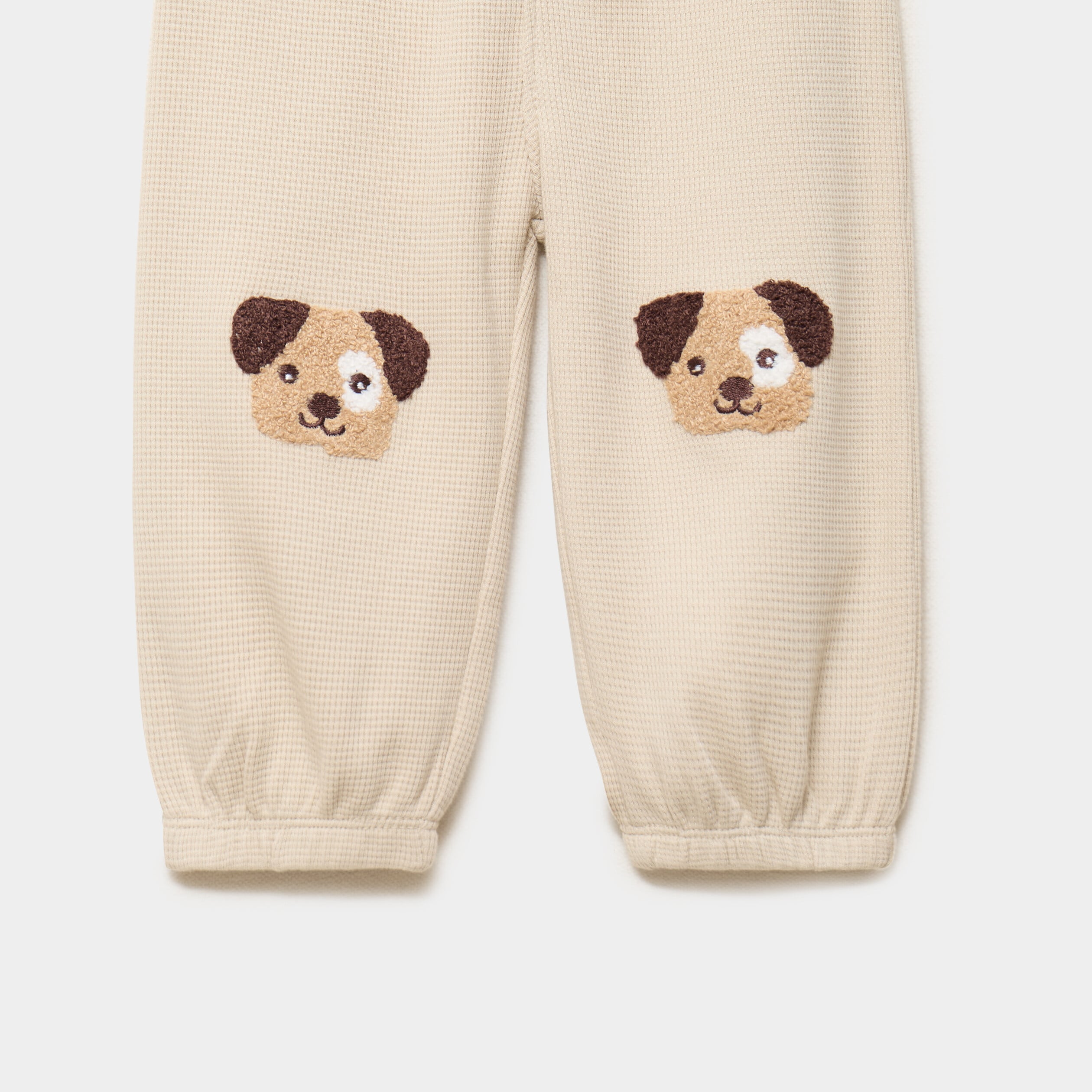 Pantalon de jogging patchs genoux coton sable b&eacute;b&eacute; gar&ccedil;on