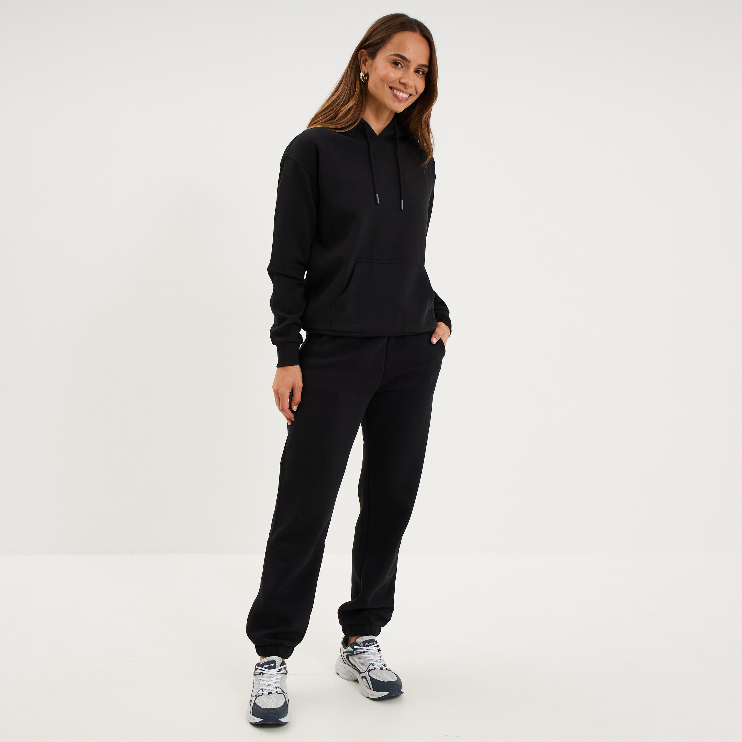 Sweat hoodie molleton &agrave; capuche noir femme