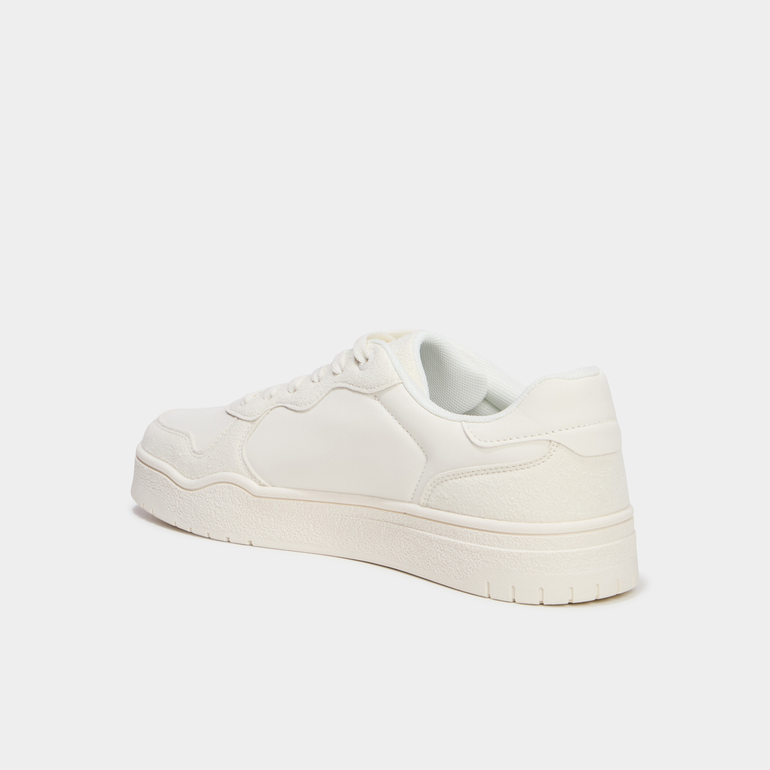 Baskets &agrave; lacets avec semelle &eacute;paisse blanc homme