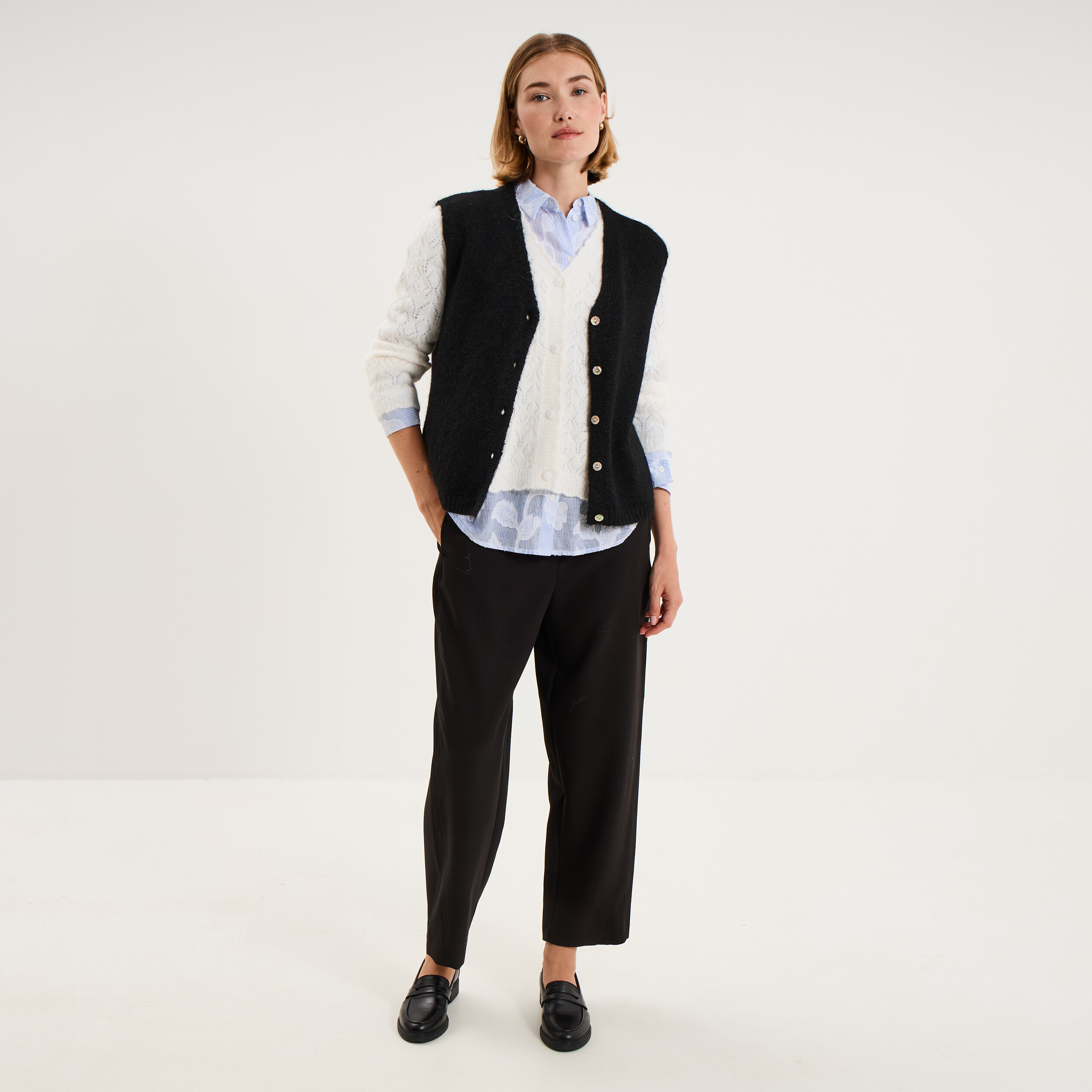 Gilet cardigan ajour&eacute; manches longues blanc femme