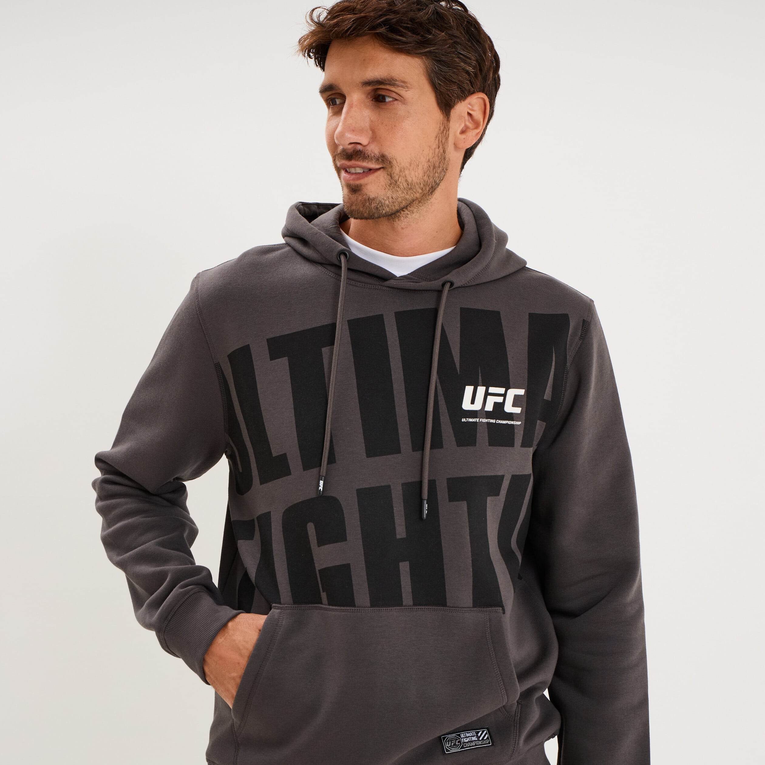 Sweat hoodie 1 poche &agrave; capuche UFC noir homme