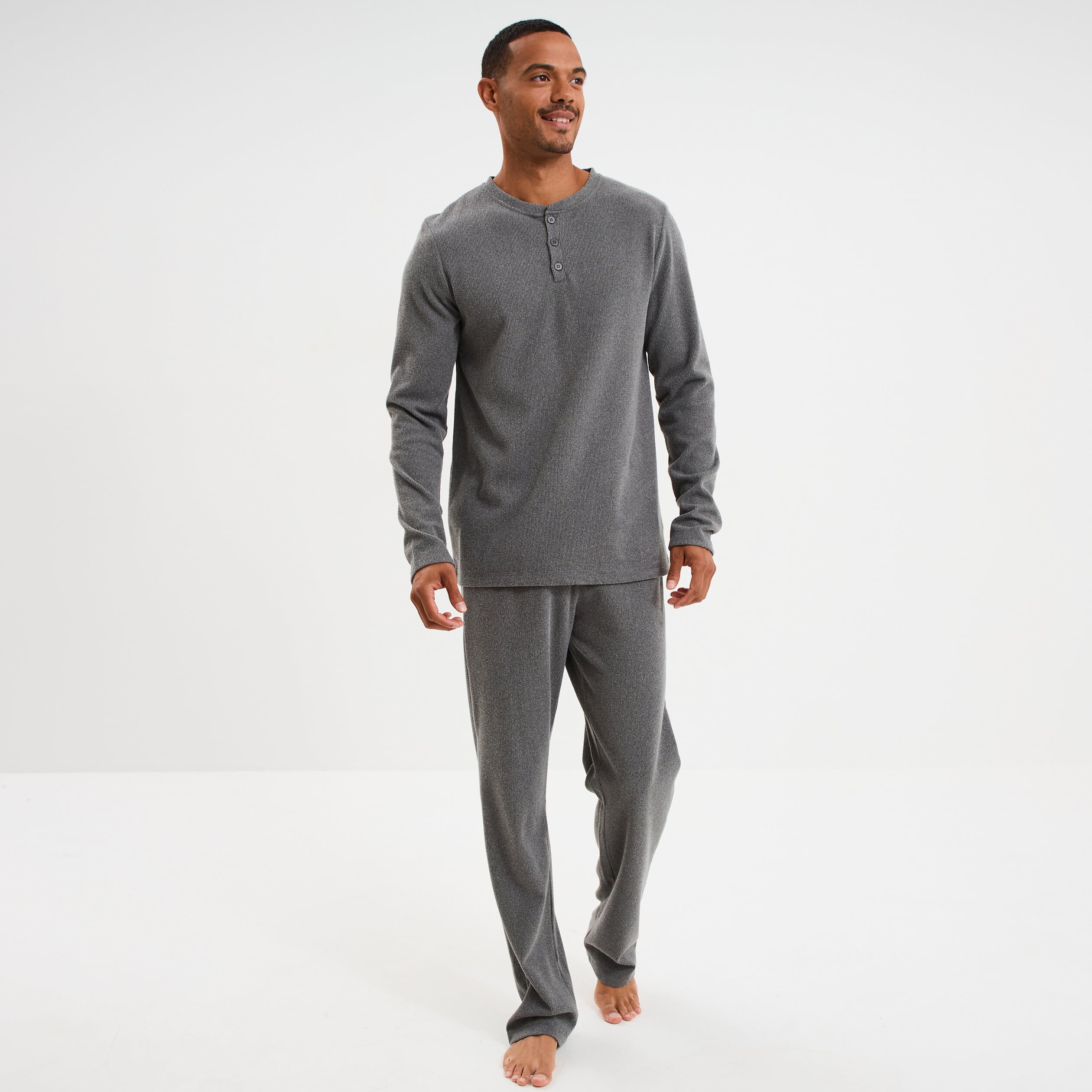 Ensemble pyjama 2 pi&egrave;ces gris clair homme