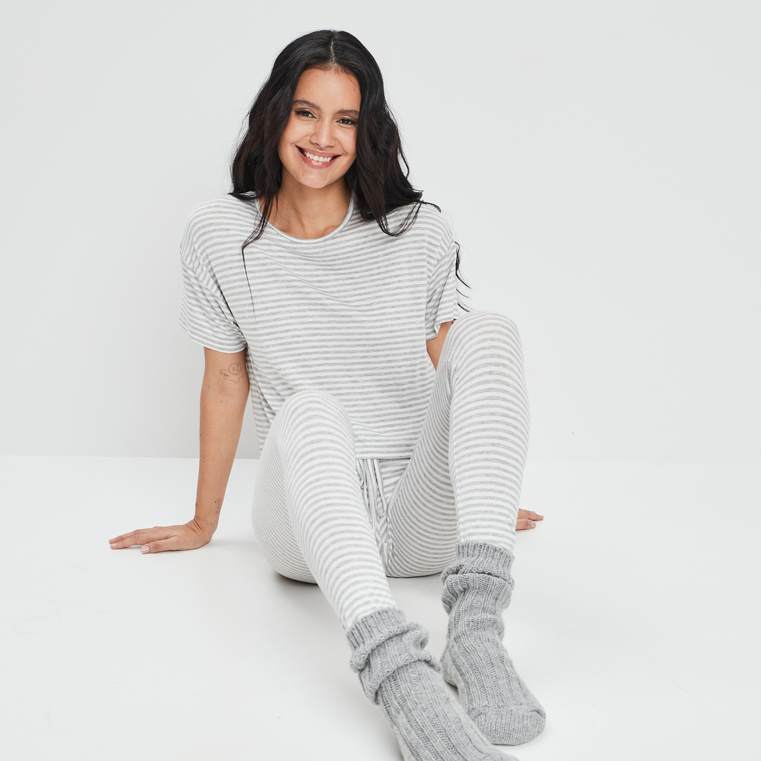 ensemble pyjama 2 pieces gris clair femme Ensemble pyjama 2 pièces gris clair femme