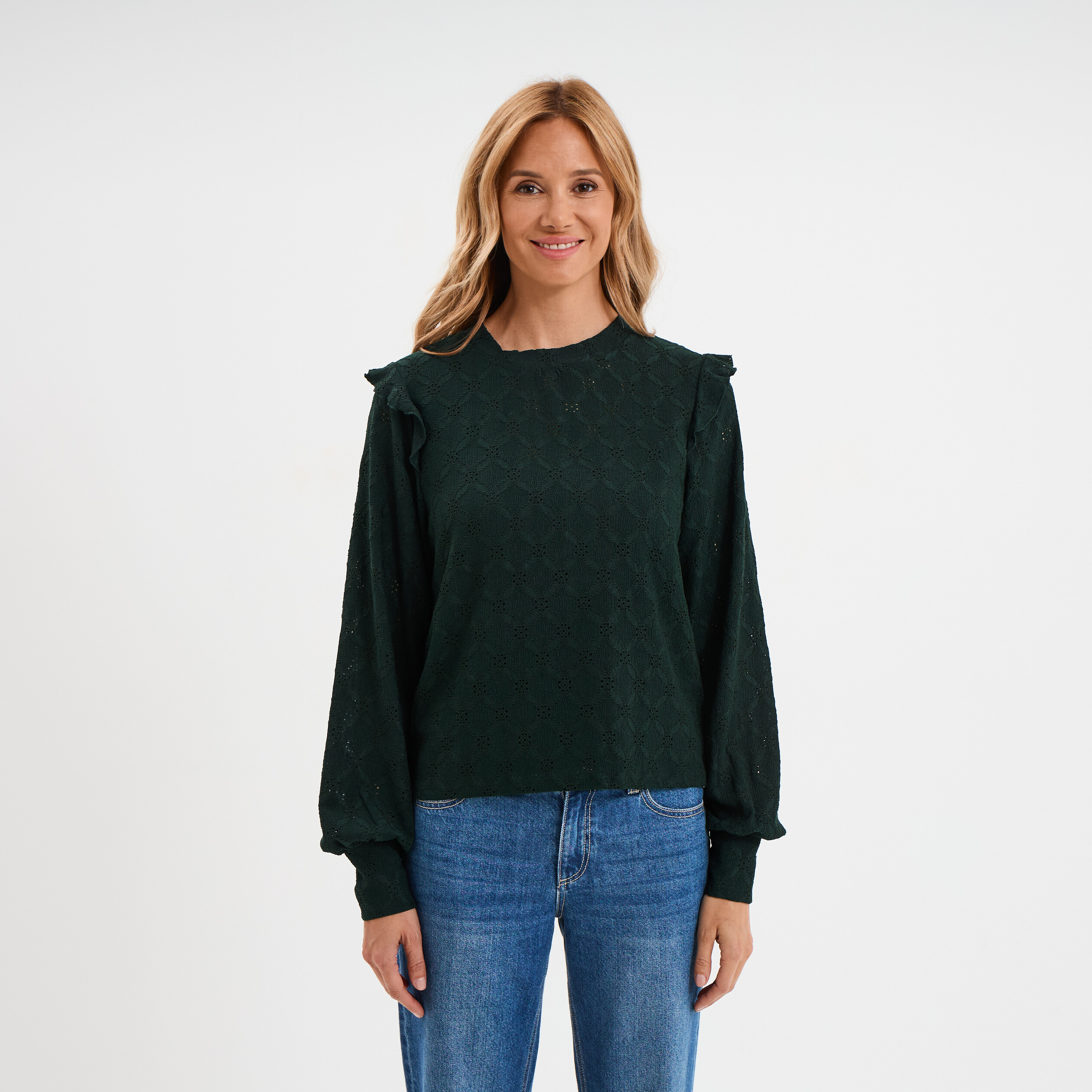 blouse details ajoures et volants vert fonce femme Blouse détails ajourés et volants vert foncé femme