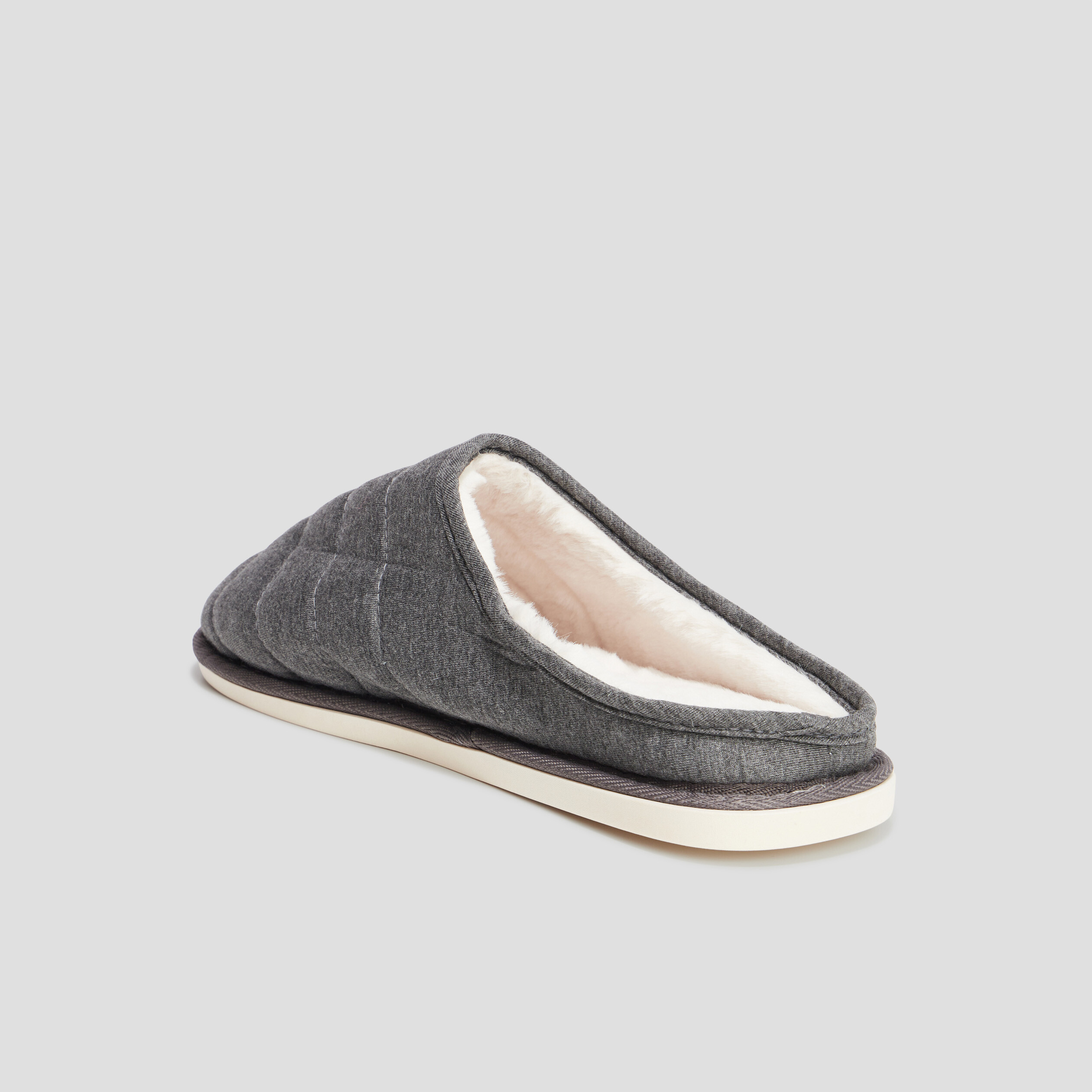 chaussons mules matelasses fourres gris homme Chaussons mules matelassés fourrés gris homme