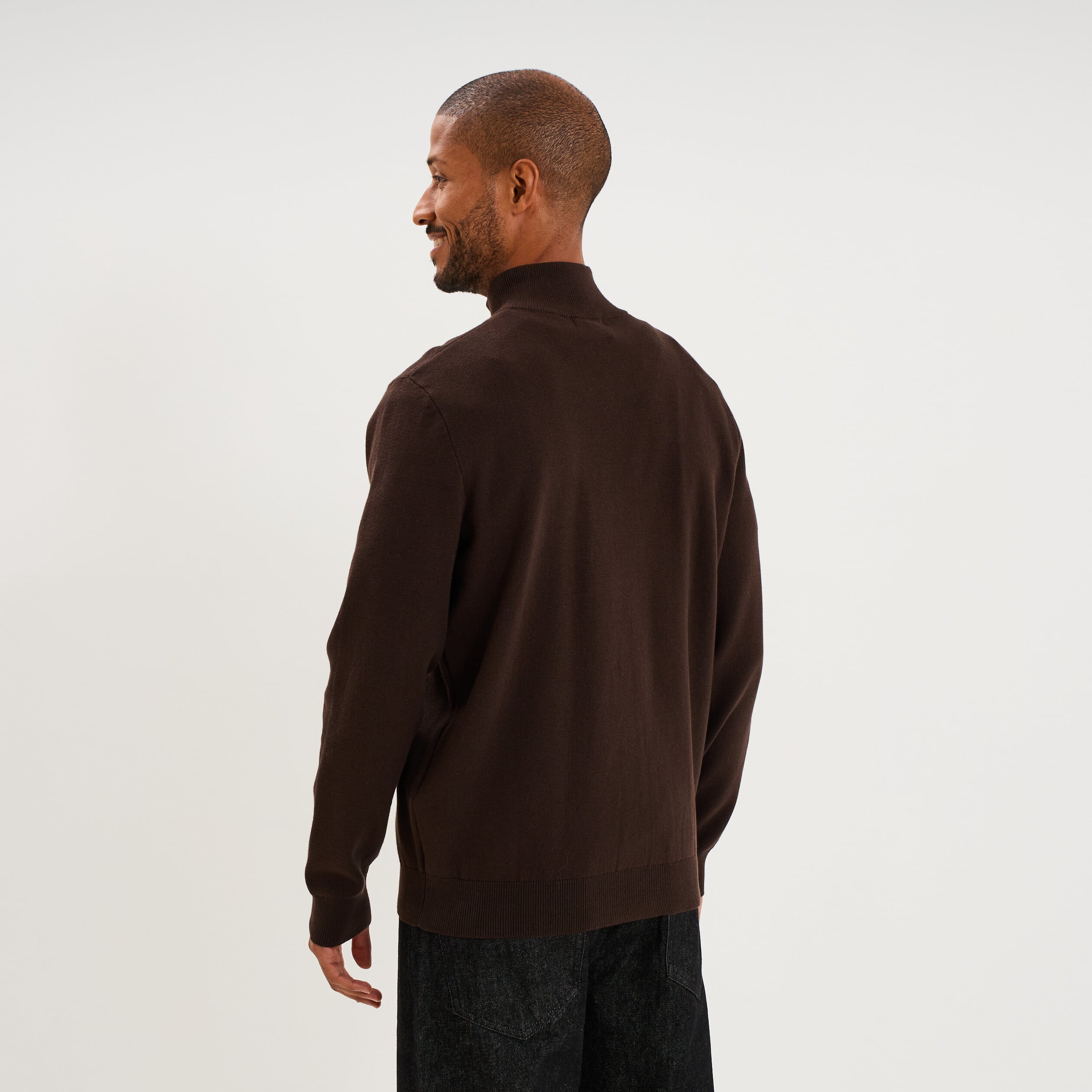 Pull camionneur manches longues marron fonc&eacute; homme