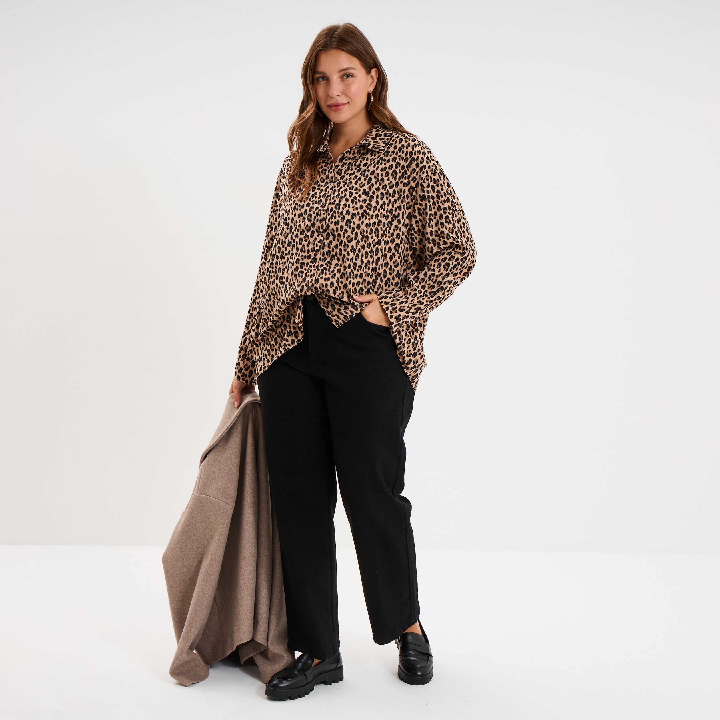 Chemise fluide manches longues beige clair femme grande taille