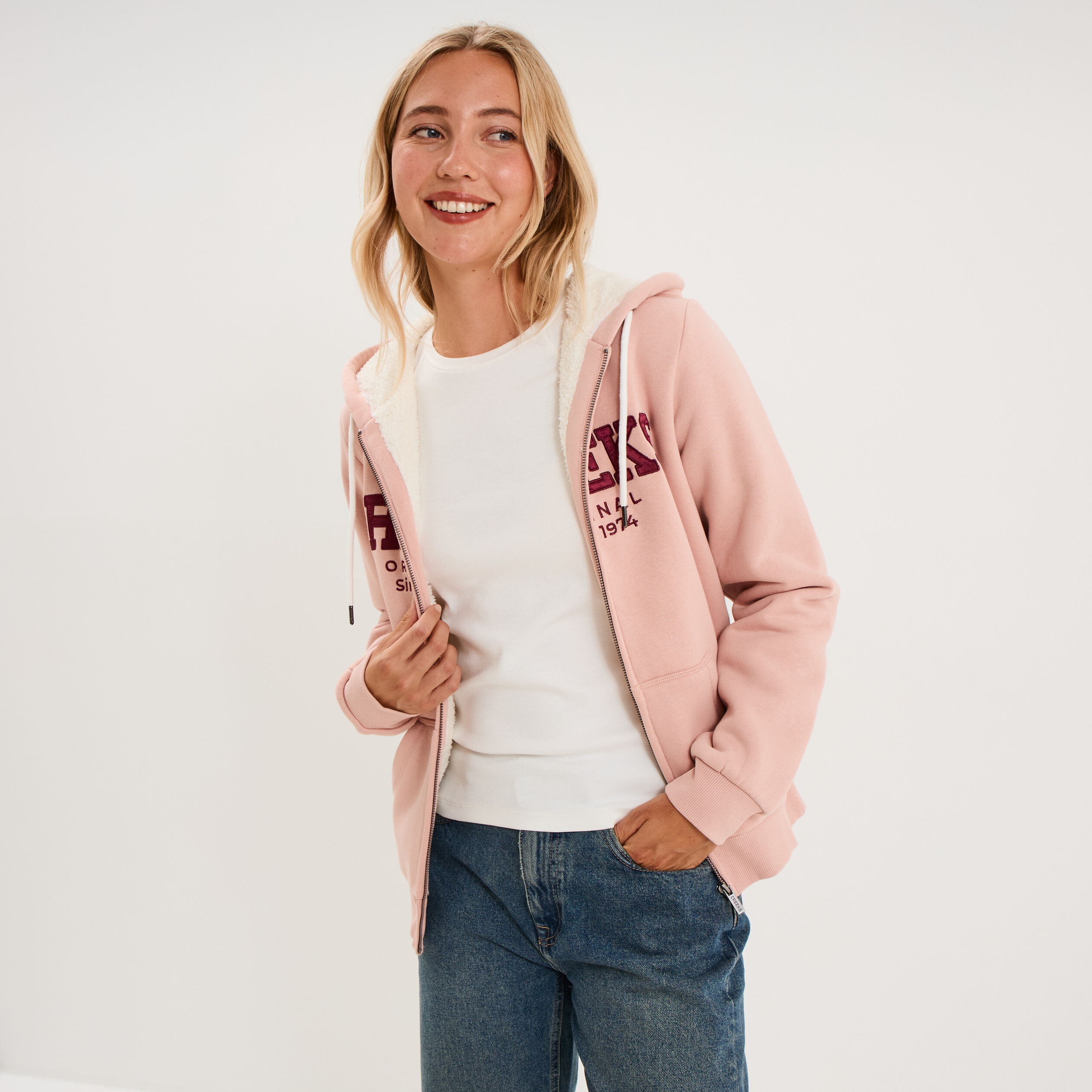 Sweat &agrave; capuche doublure effet sherpa rose poudr&eacute;e femme