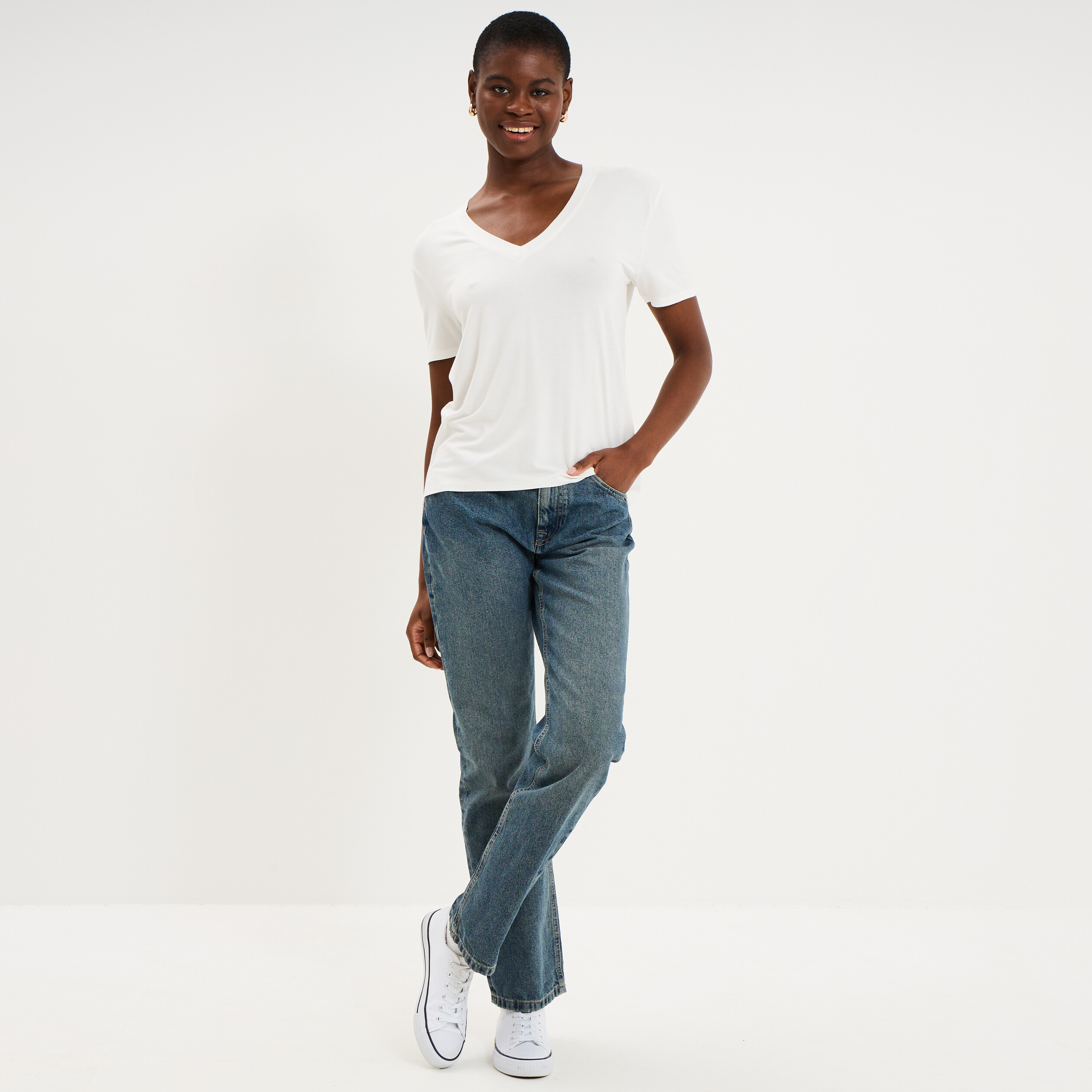 T-shirt fluide col en V manches courtes blanc femme