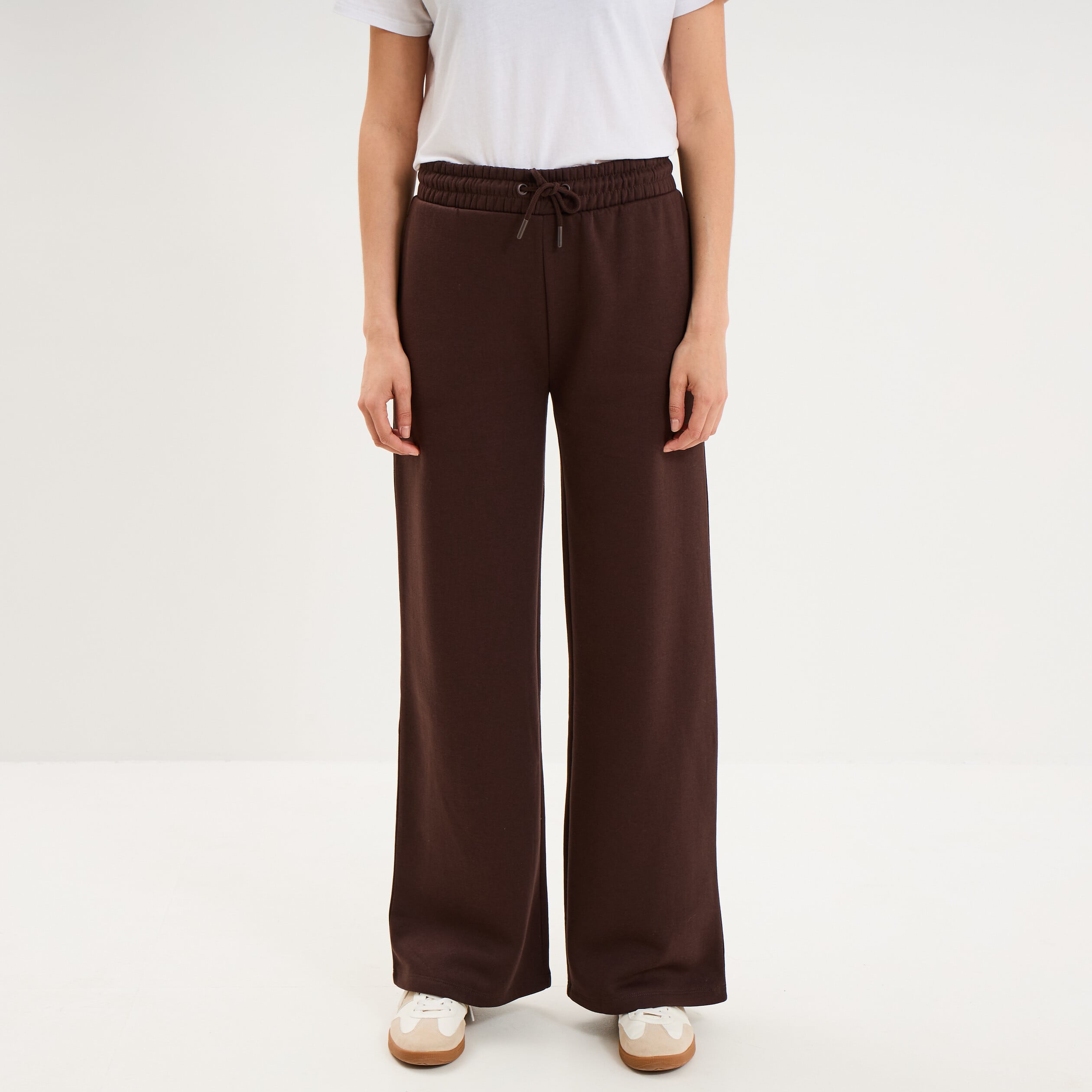 Pantalon de jogging molletonn&eacute; large marron fonc&eacute; femme