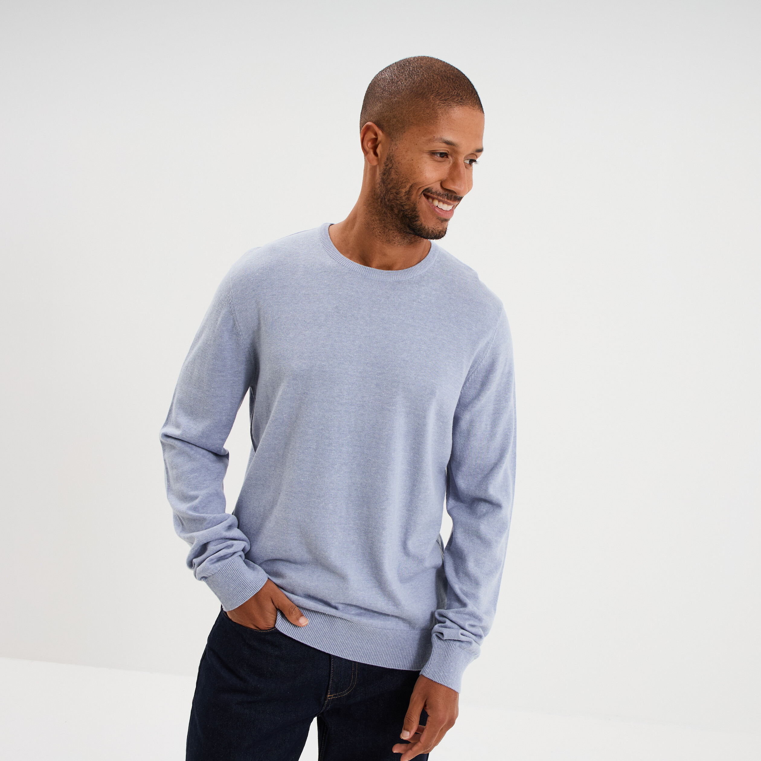Pull droit col rond coton m&eacute;lang&eacute; bleu clair homme