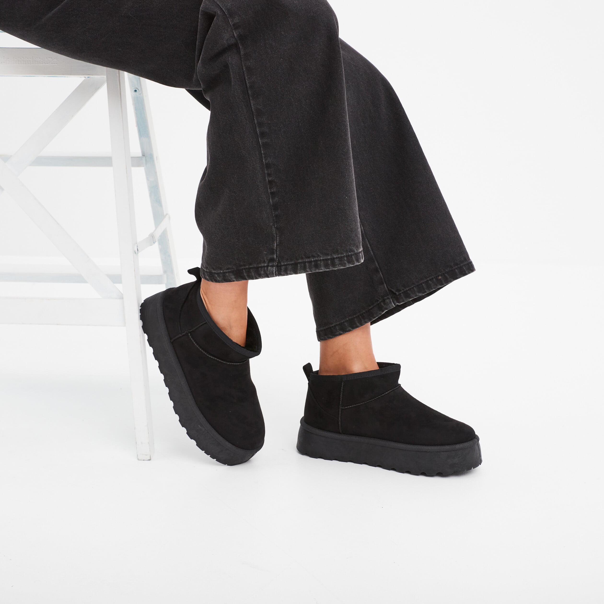 Bottines compens&eacute;es fourr&eacute;es Creeks noir femme