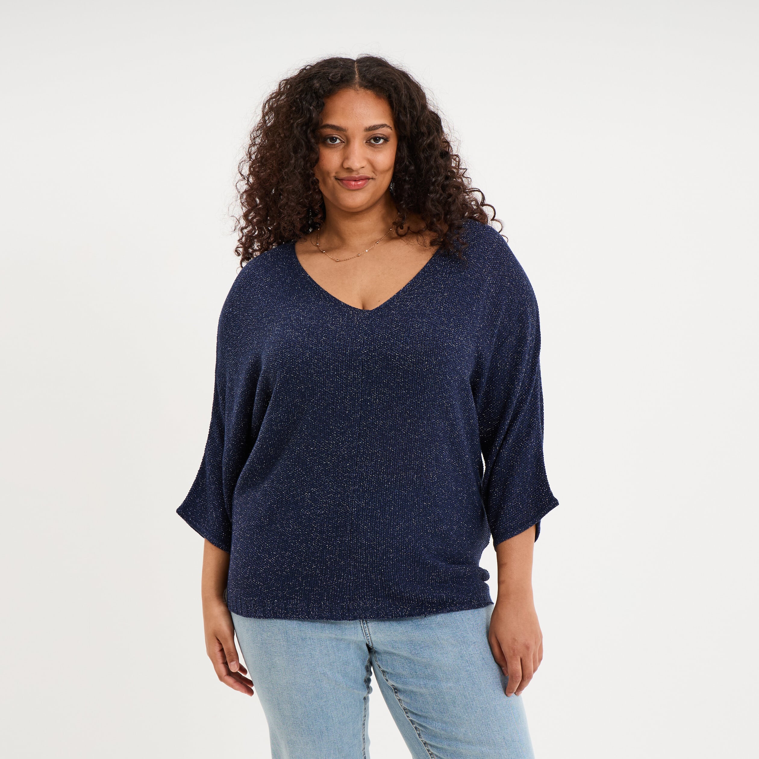 Pull manches 3/4 col en V bleu fonc&eacute; femme grande taille