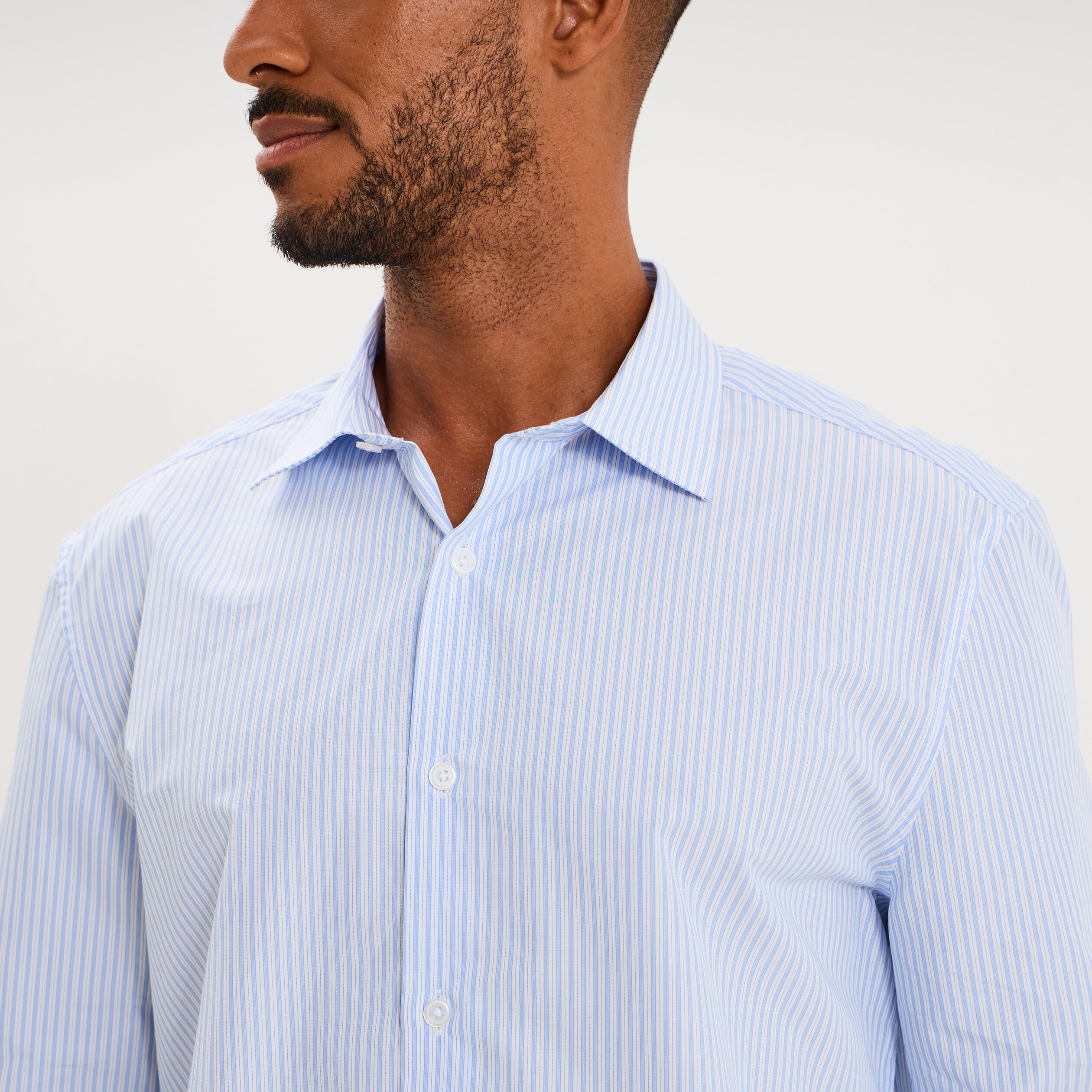Chemise col italien manches longues bleu ciel homme