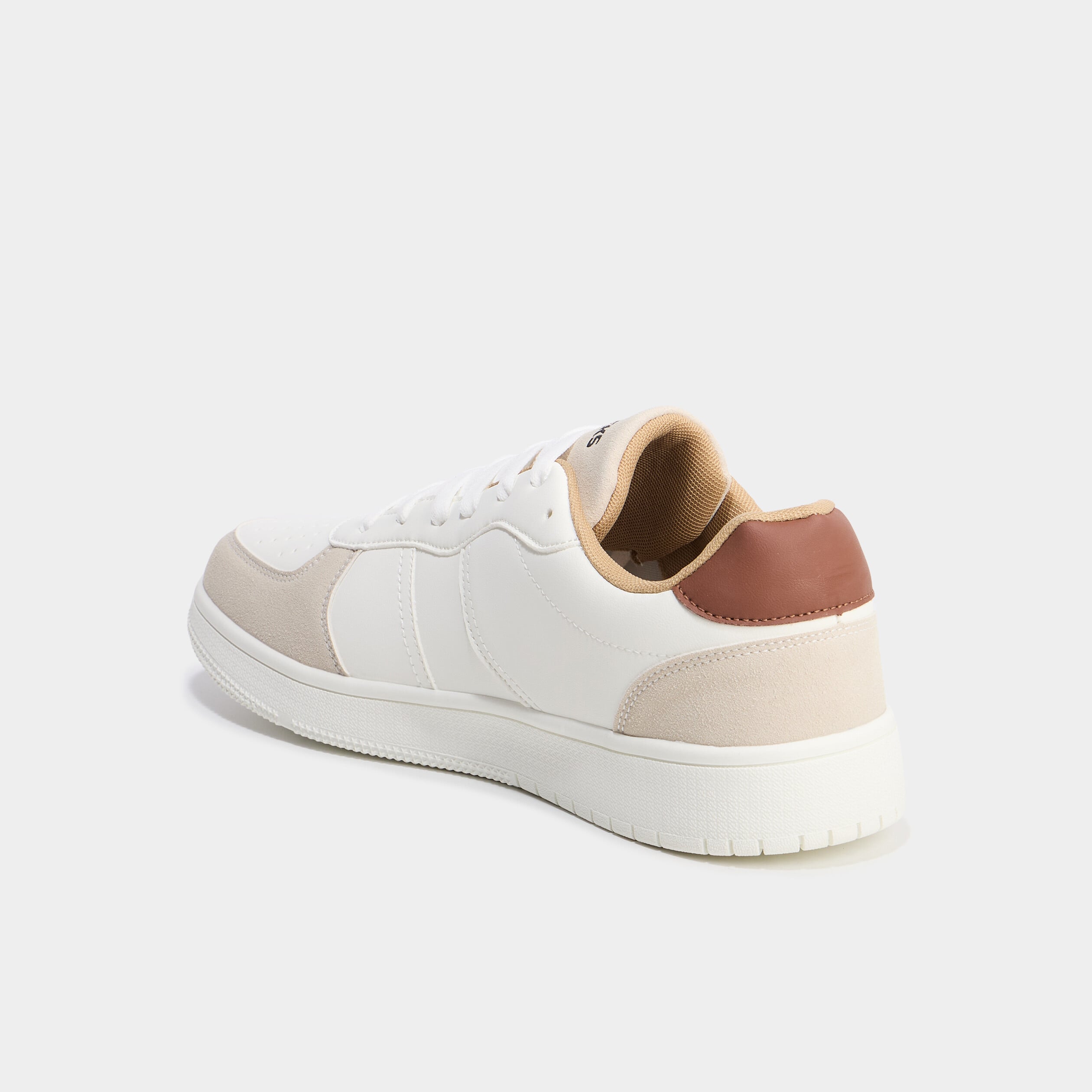 Tennis basses &agrave; lacets blanc homme