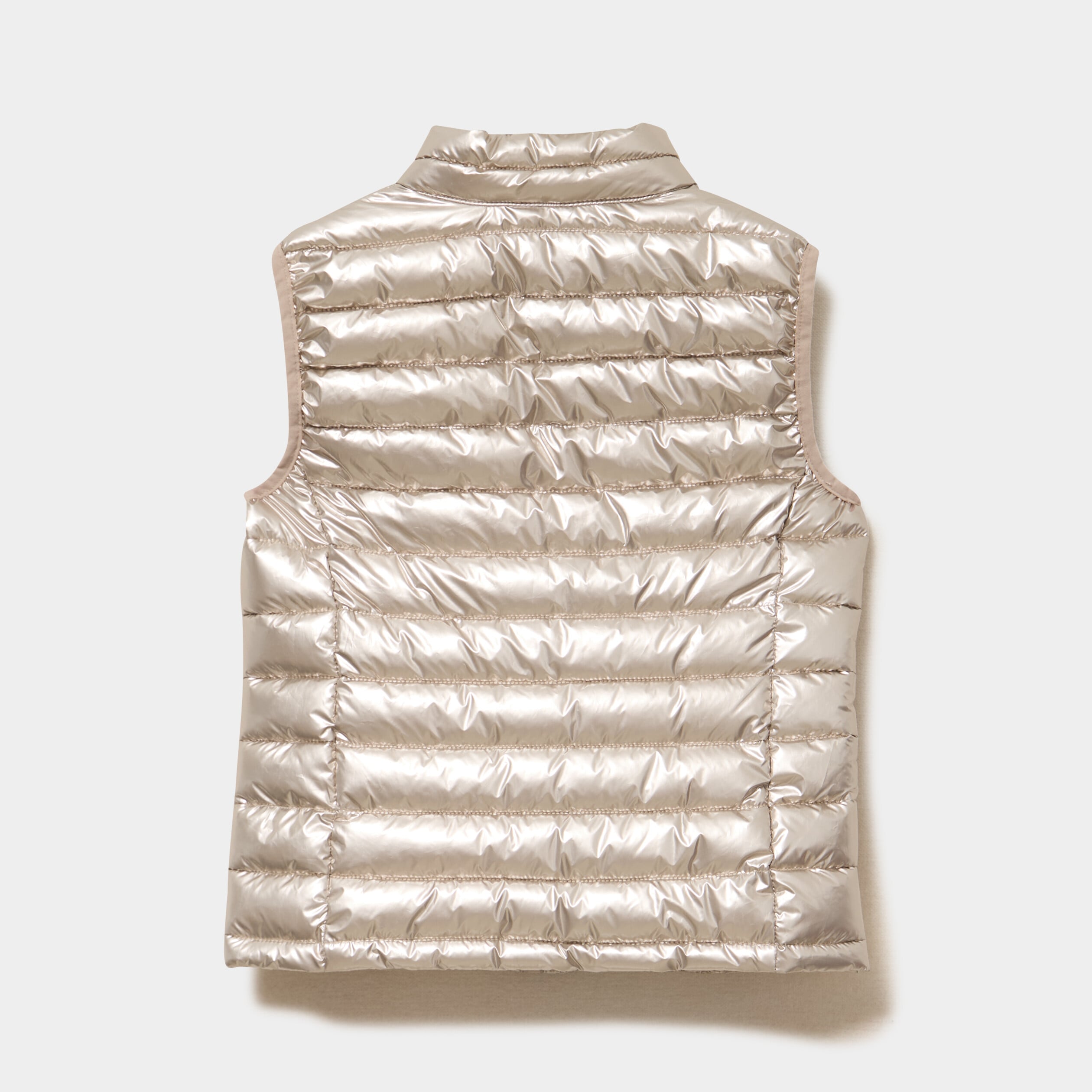 Doudoune l&eacute;g&egrave;re sans manches imperm&eacute;able couleur argent fille