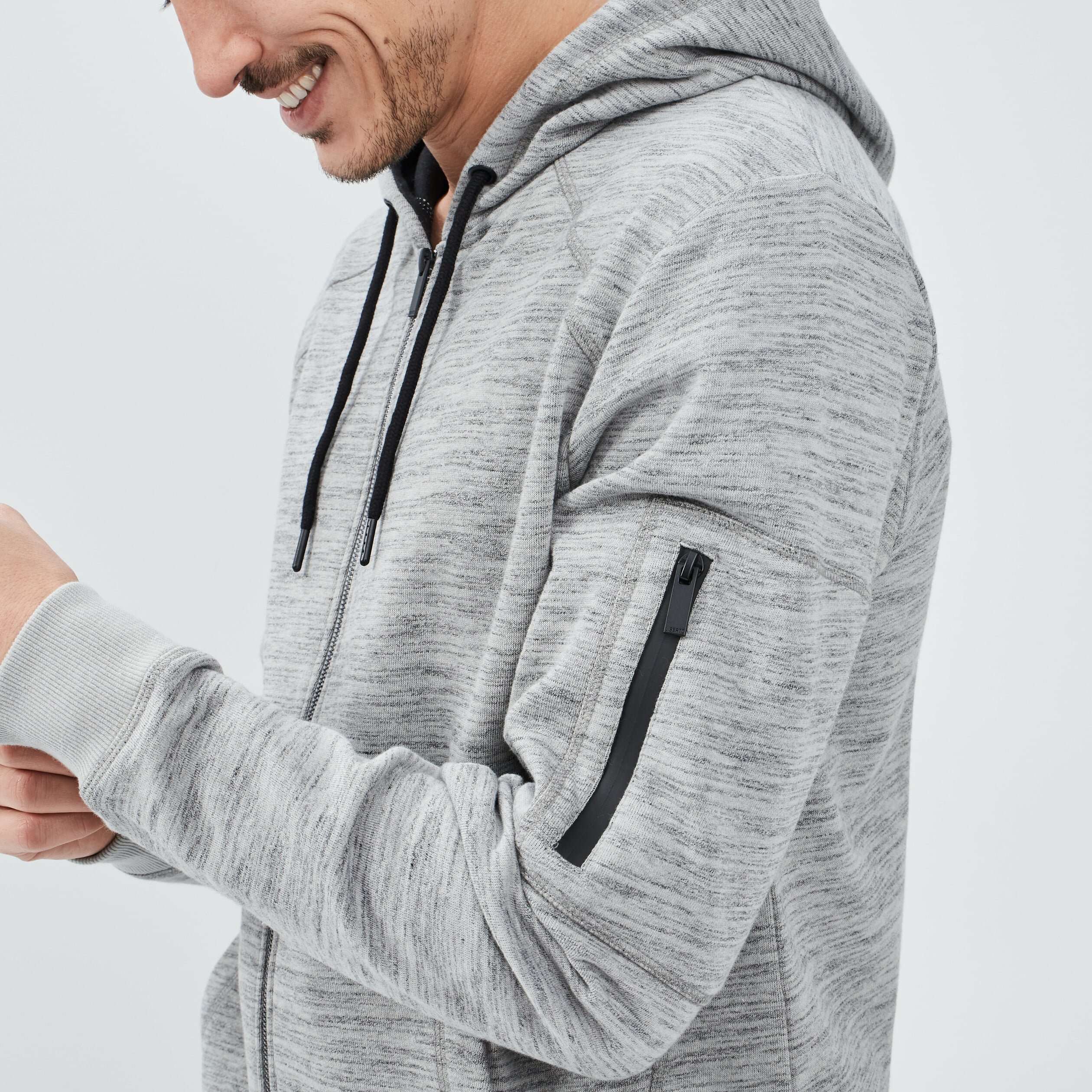 Sweat zipp&eacute; &agrave; capuche en molleton gris clair homme