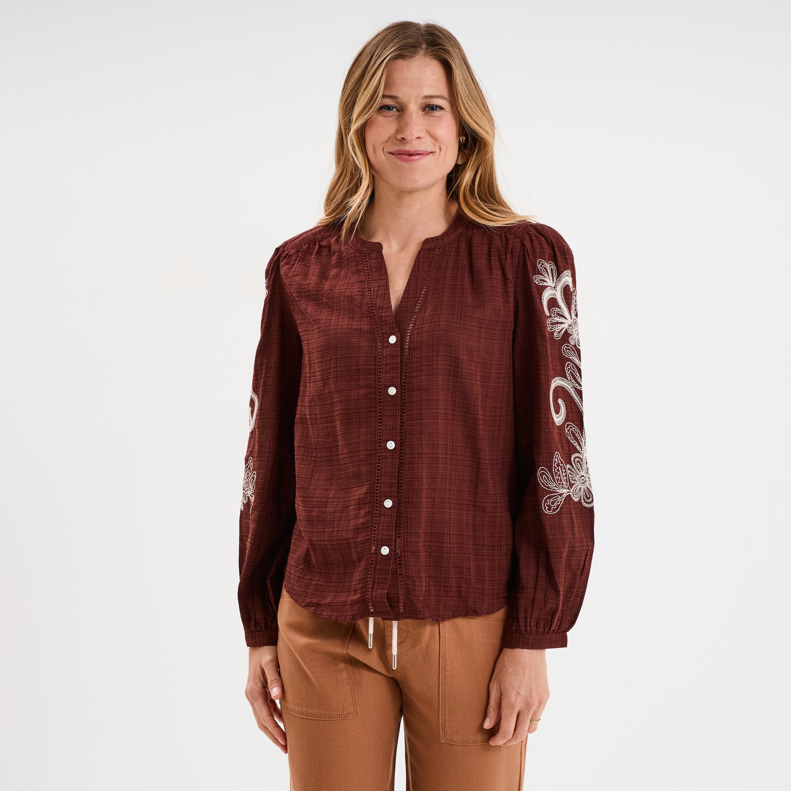 blouse col tunisien manches brodees marron femme Blouse col tunisien manches brodées marron femme