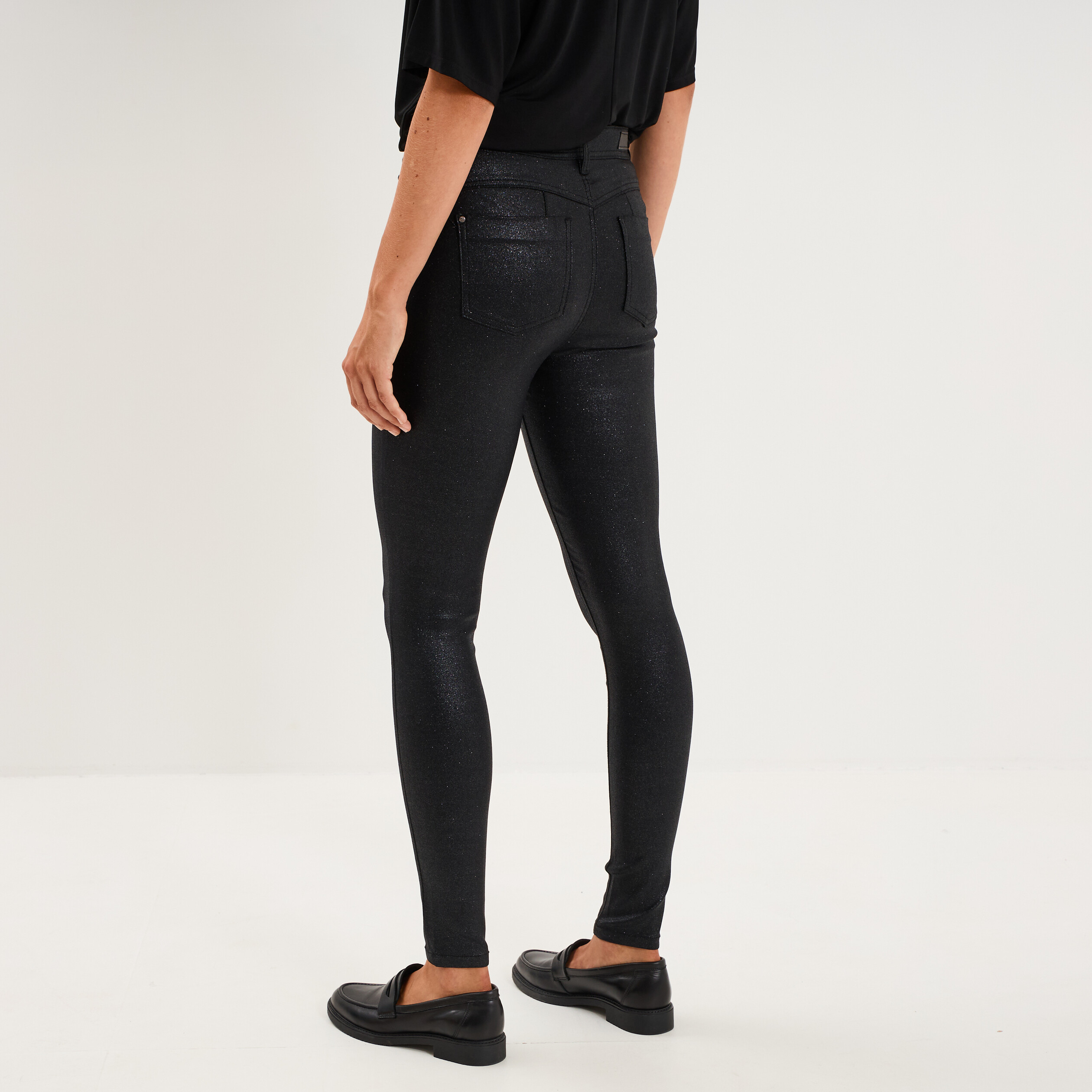 Pantalon slim enduit &agrave; taille haute noir femme