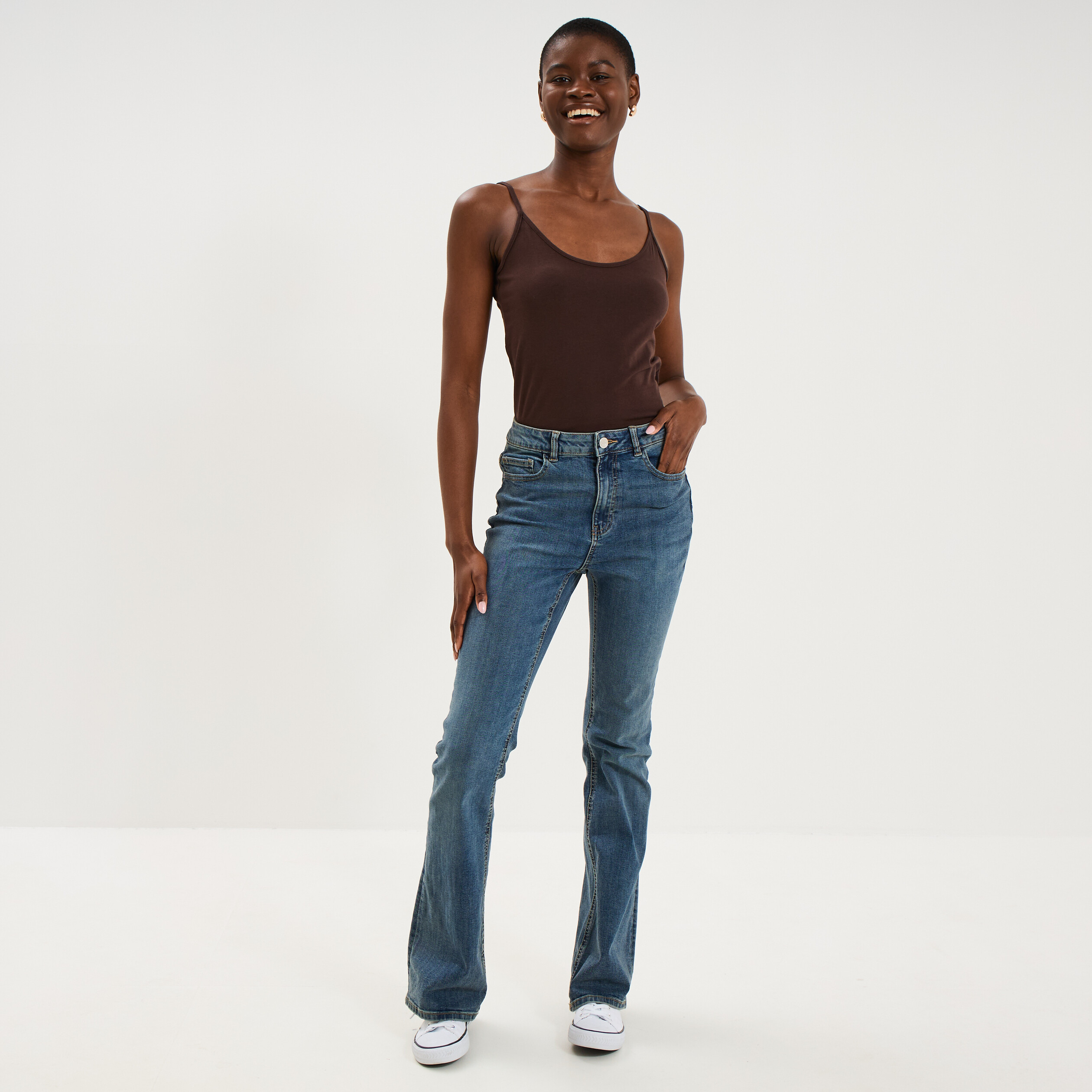 D&eacute;bardeur coton bretelles r&eacute;glables marron fonc&eacute; femme