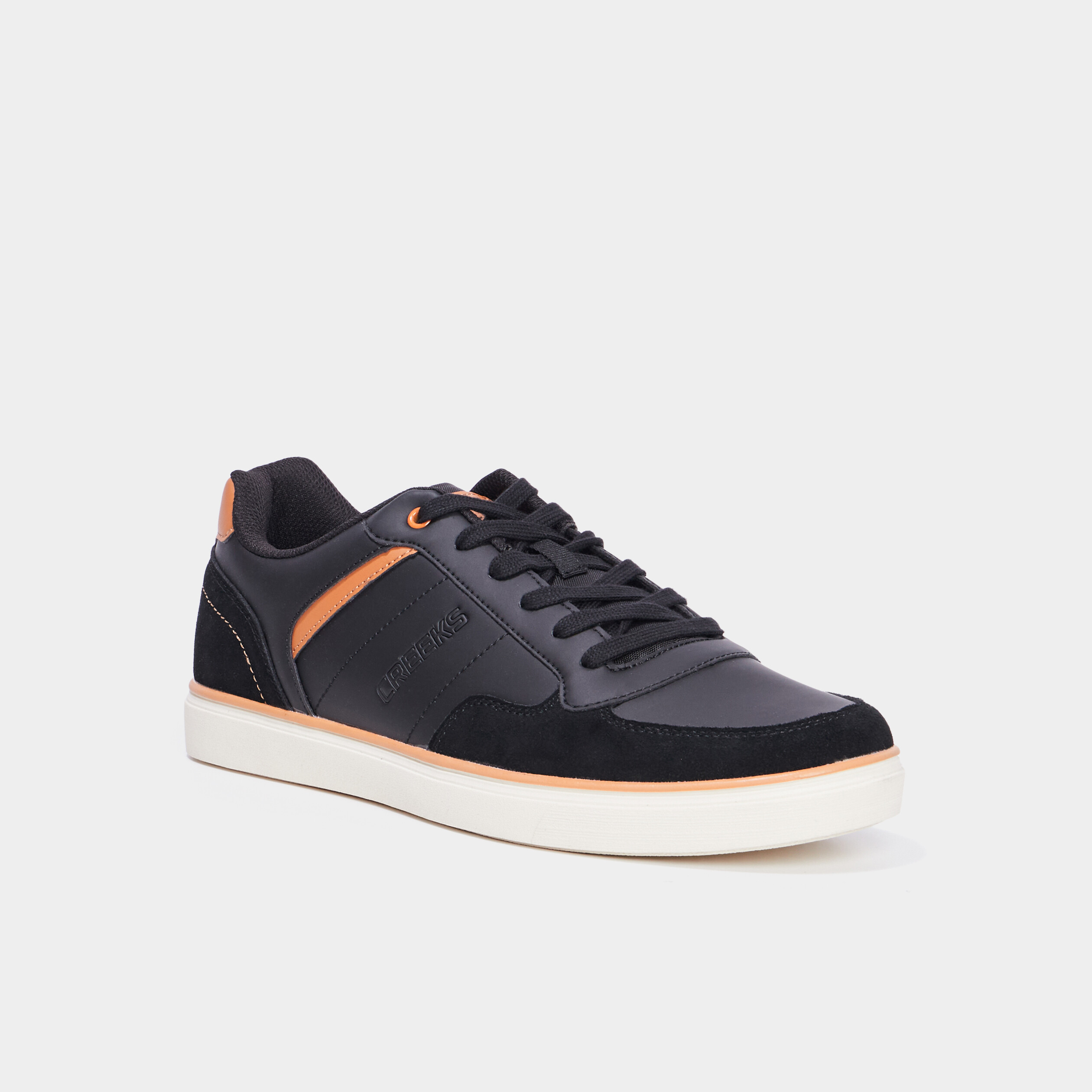 Baskets &agrave; lacets noir homme