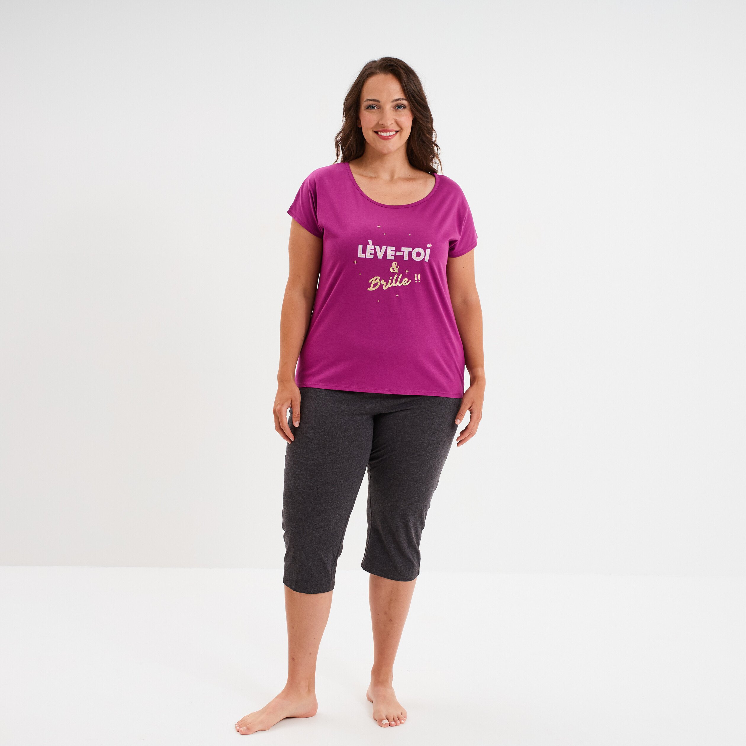 ensemble pyjama corsaire et t shirt violet femmegt Ensemble pyjama corsaire et t-shirt violet femme grande taille
