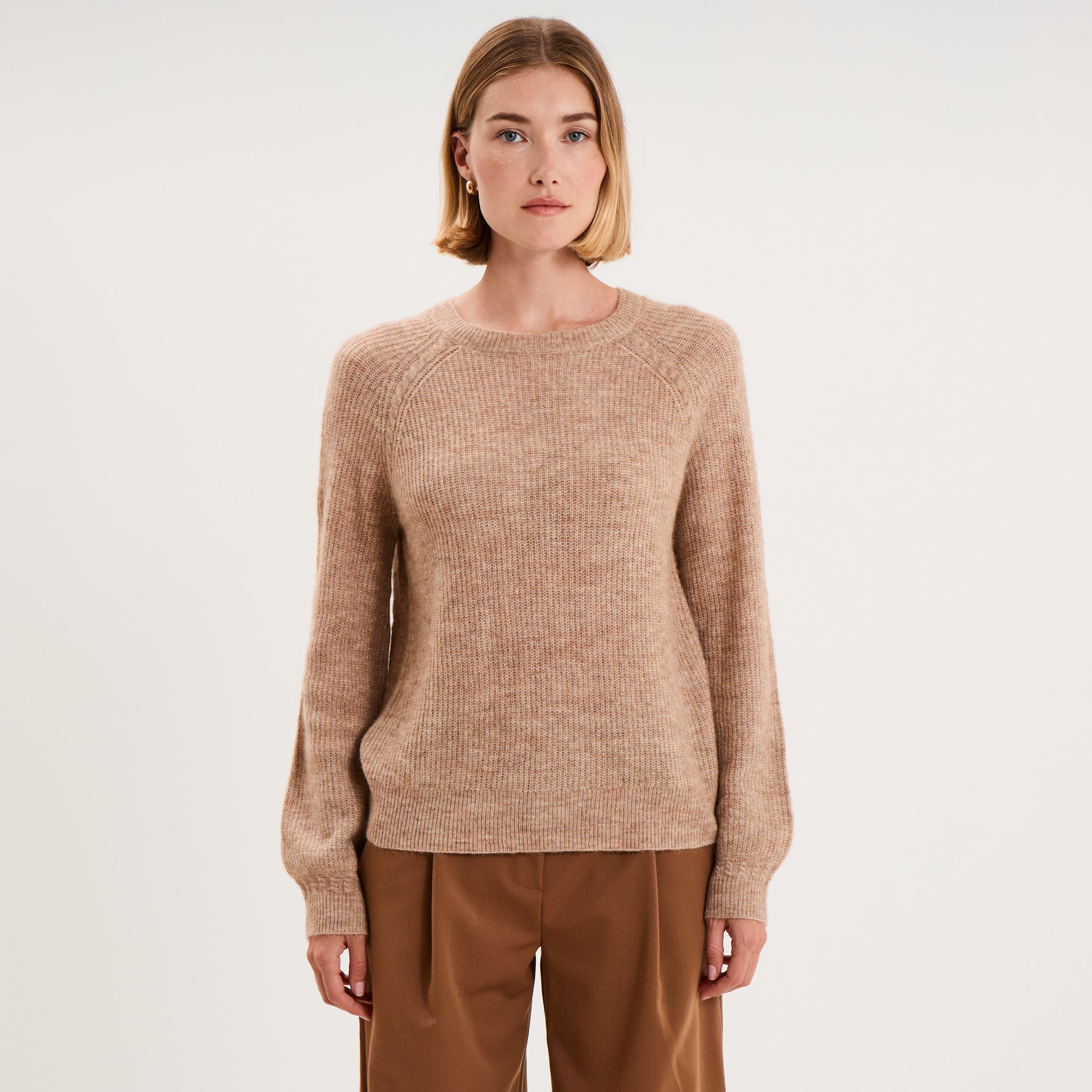 Pull col rond manches longues beige femme