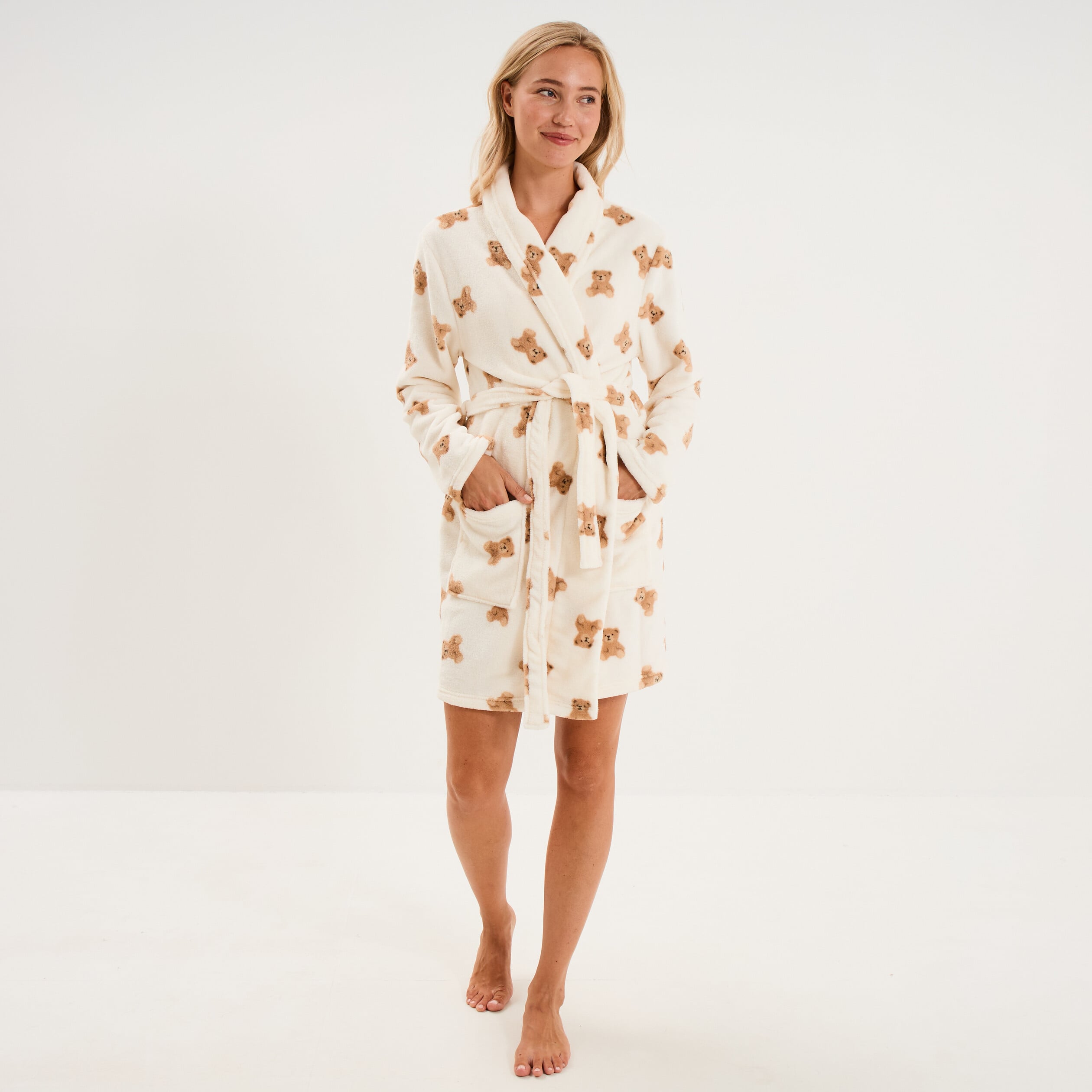Peignoir court effet velours ceintur&eacute; ecru femme
