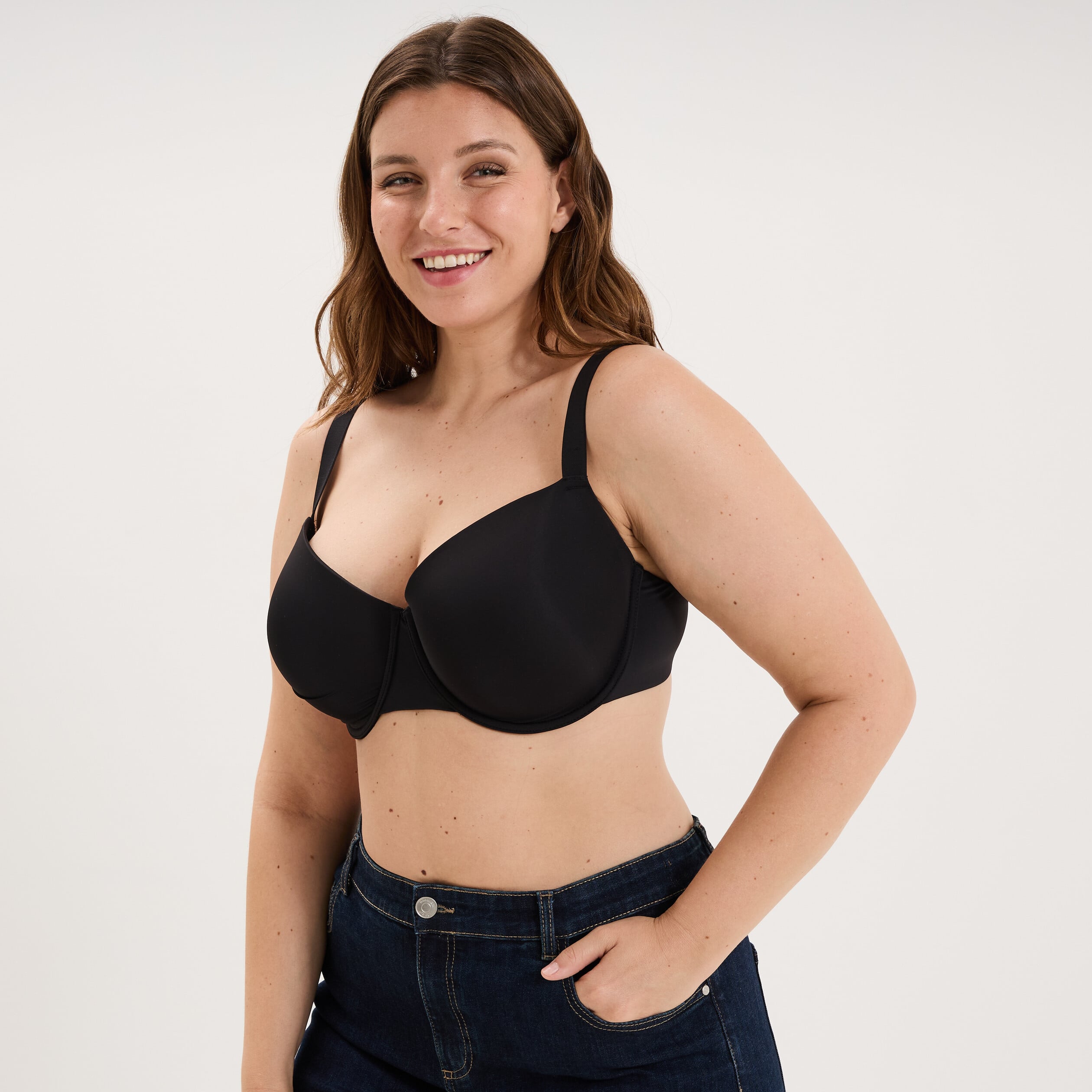 Soutien-gorge corbeille noir femme grande taille