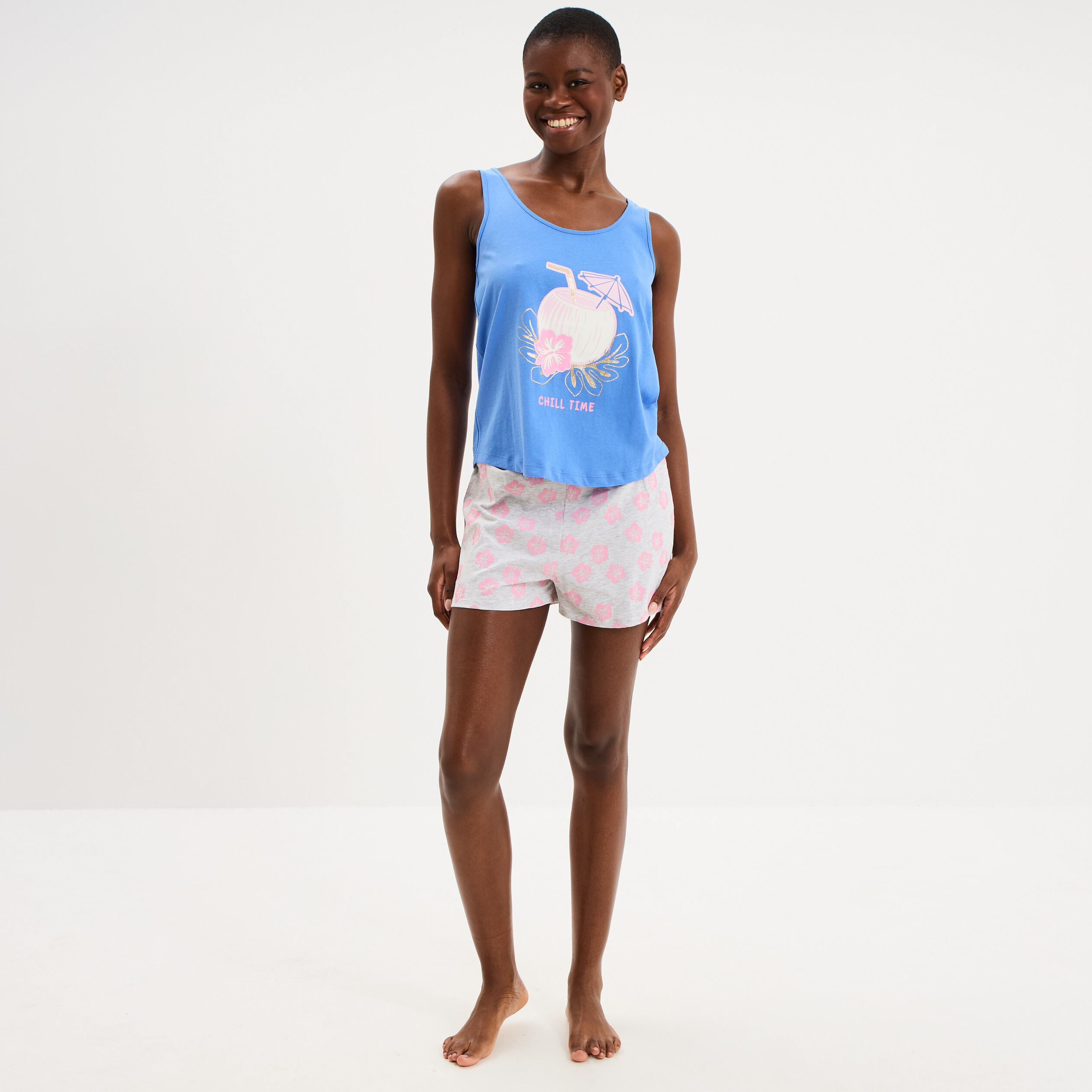 Ensemble pyjama avec short et d&eacute;bardeur parme femme