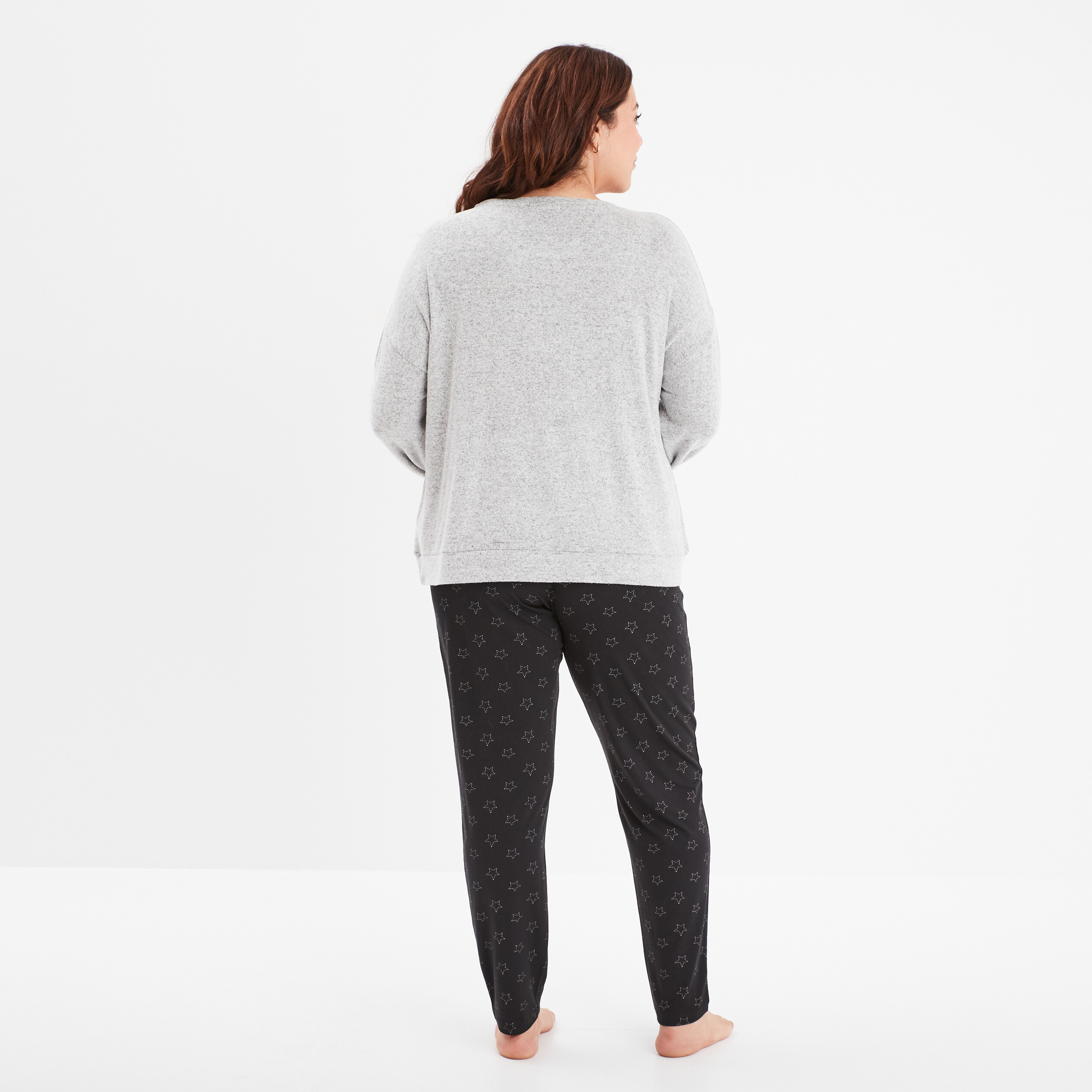 ensemble pyjama legging 2 pieces gris clair femmegt Ensemble pyjama legging 2 pièces gris clair femme grande taille