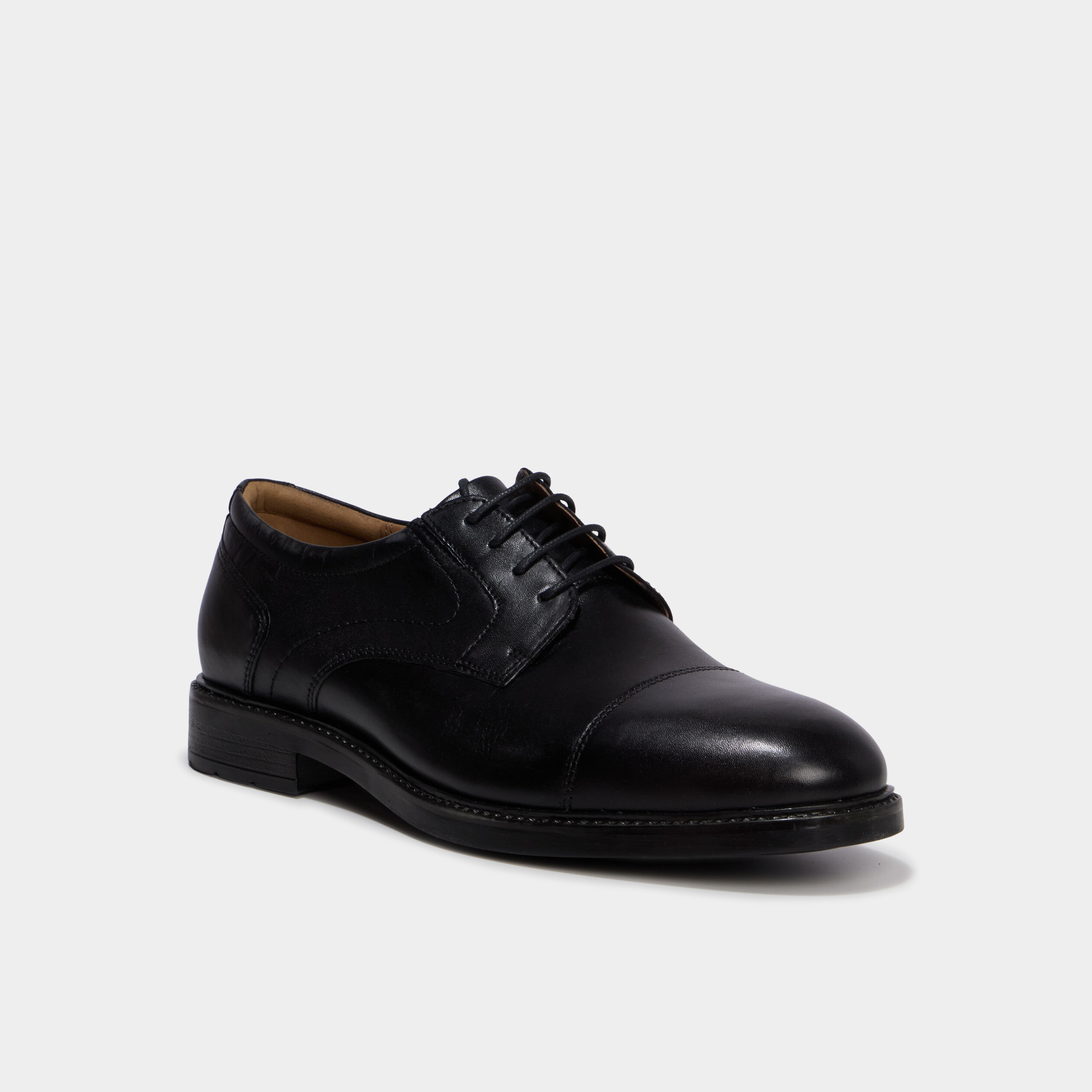 Derbies en cuir &agrave; bout rond noir homme