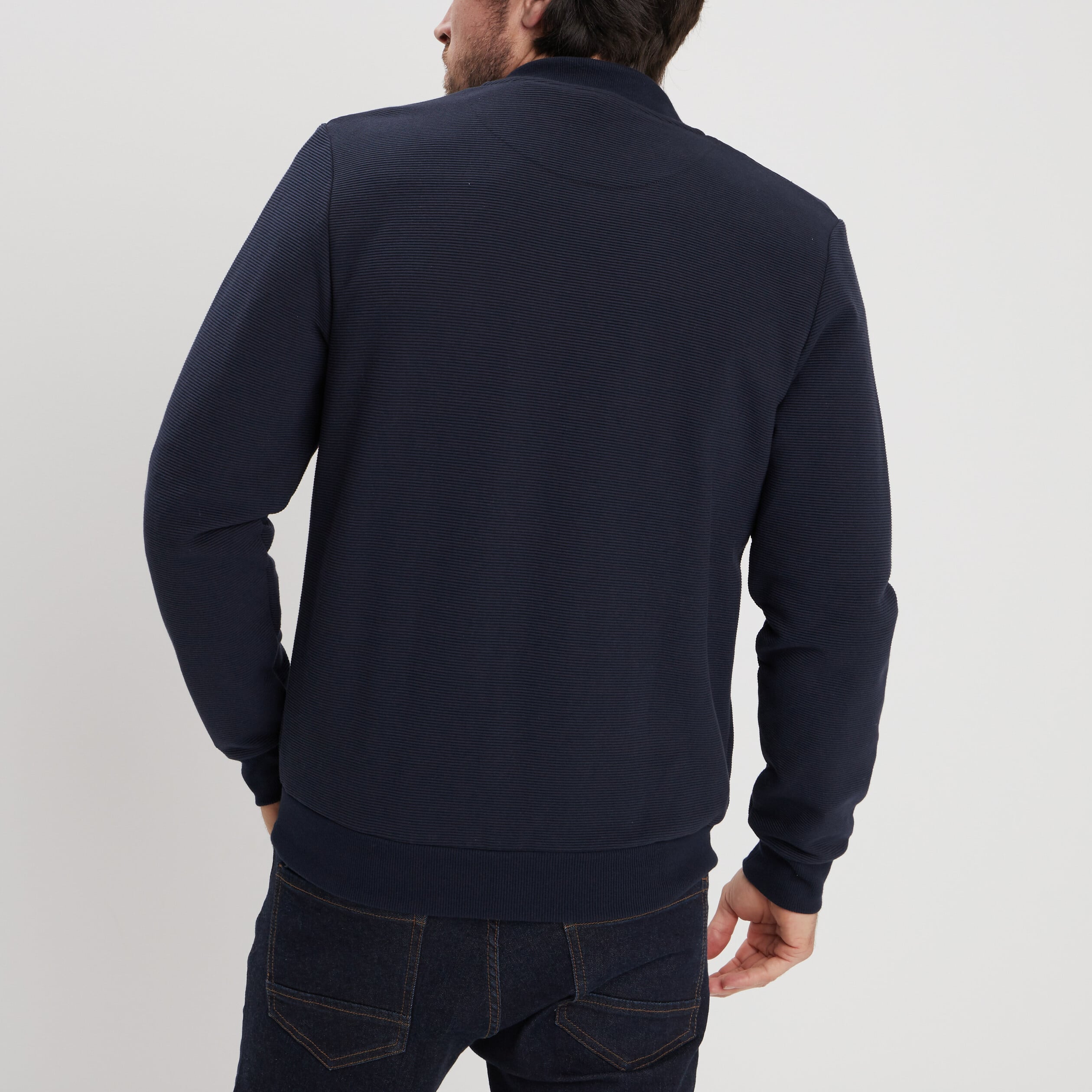 Gilet reli&eacute;f&eacute; manches longues zipp&eacute; bleu marine homme