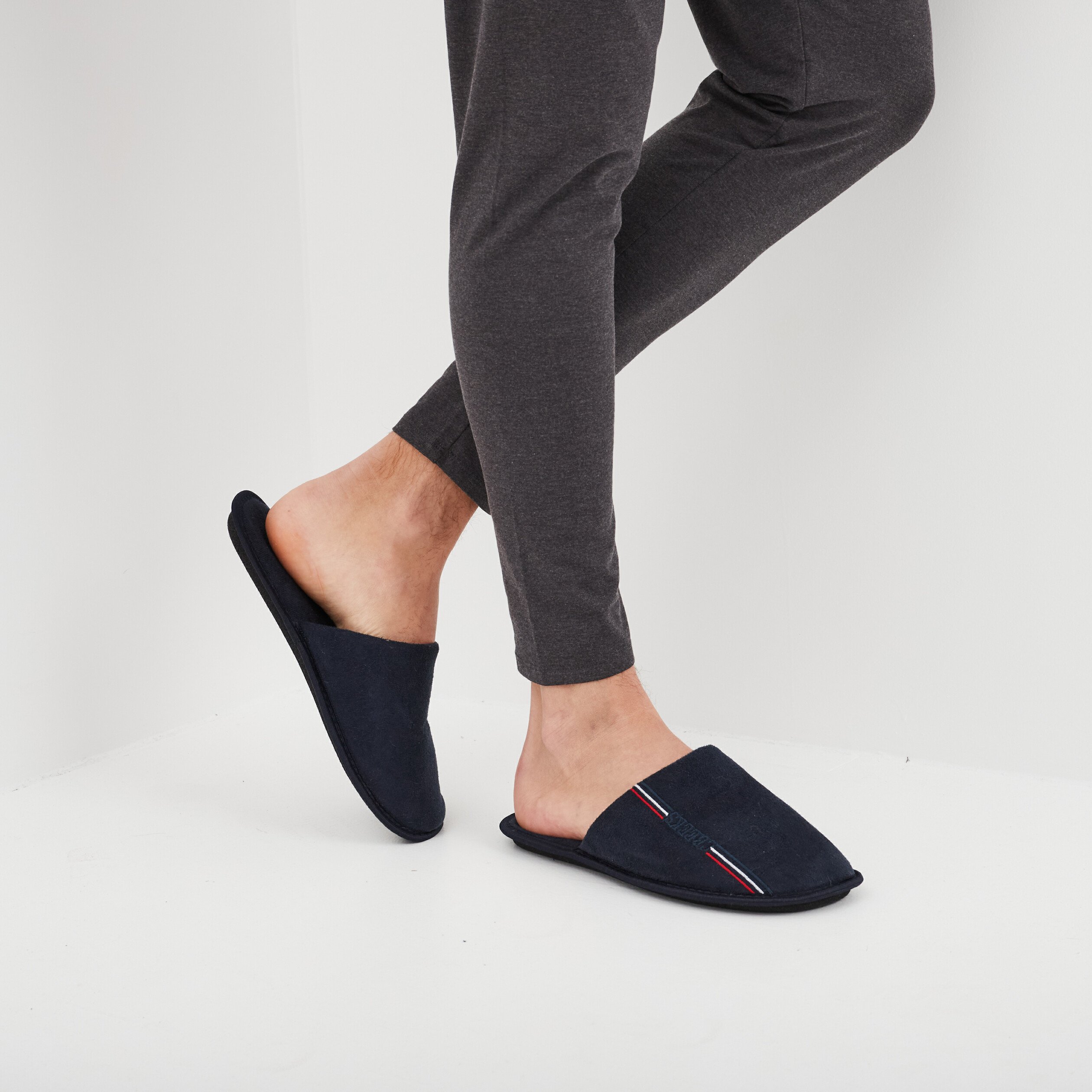chaussons mules effet velours bleu marine homme Chaussons mules effet velours bleu marine homme